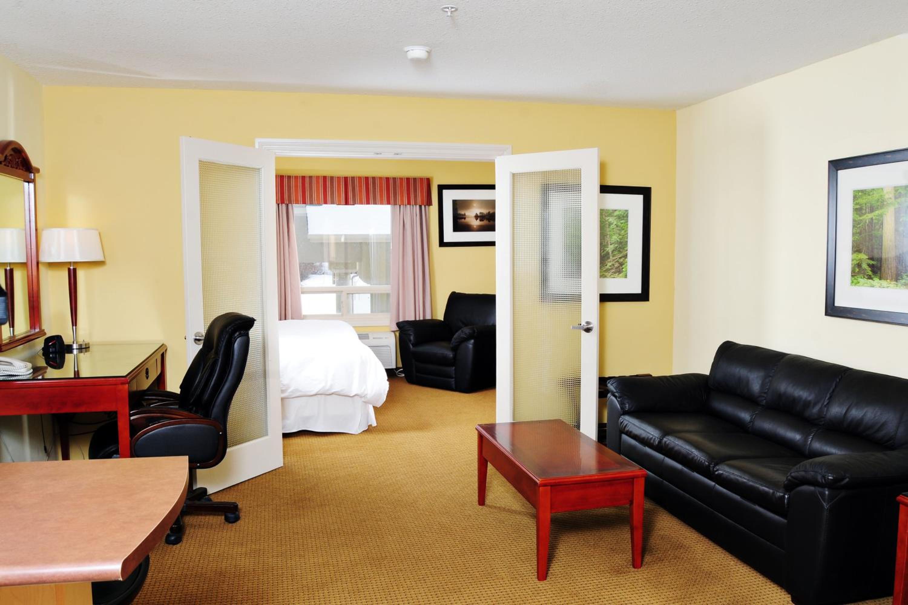 King Suite photo 2