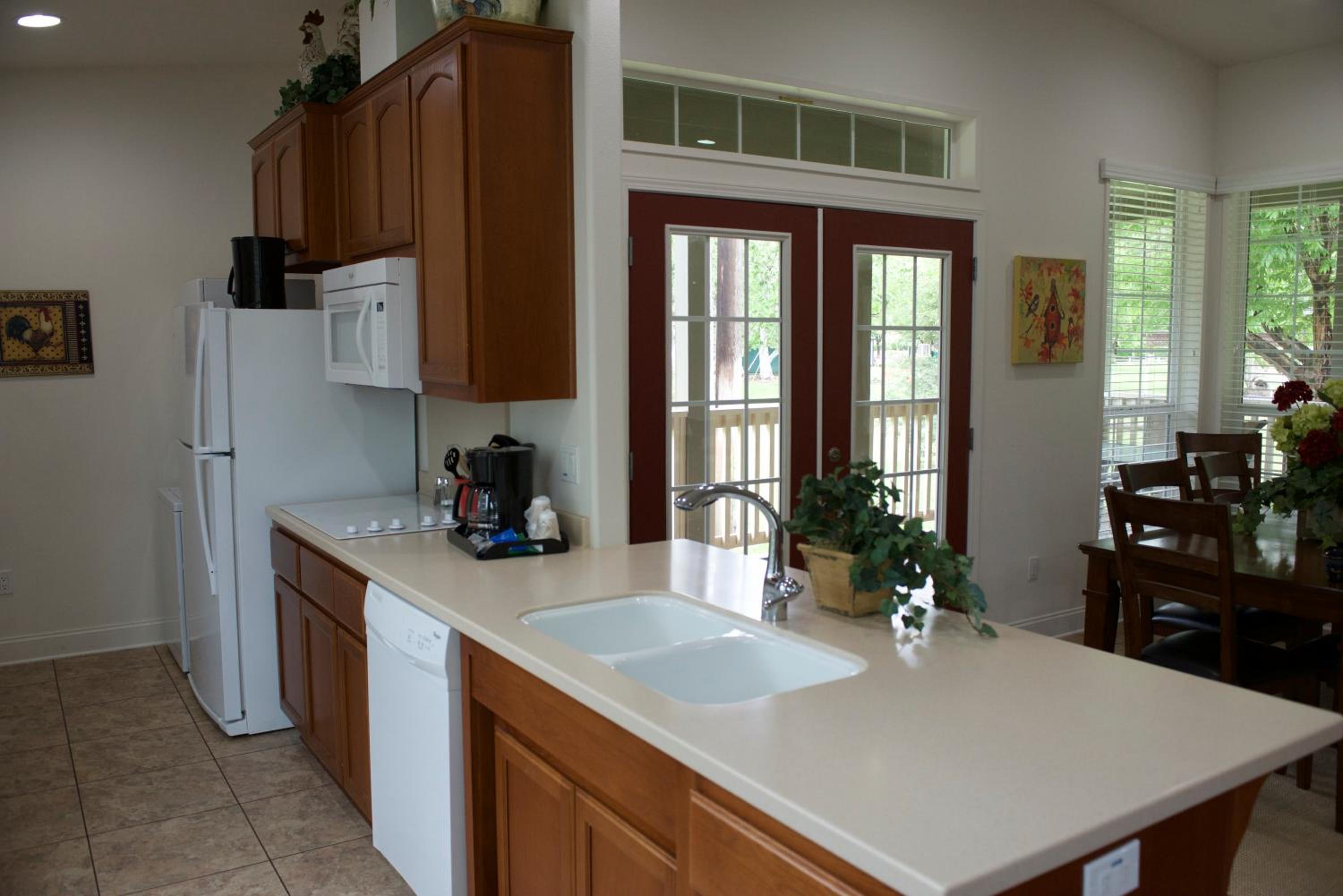Three-Bedroom Suite photo 2