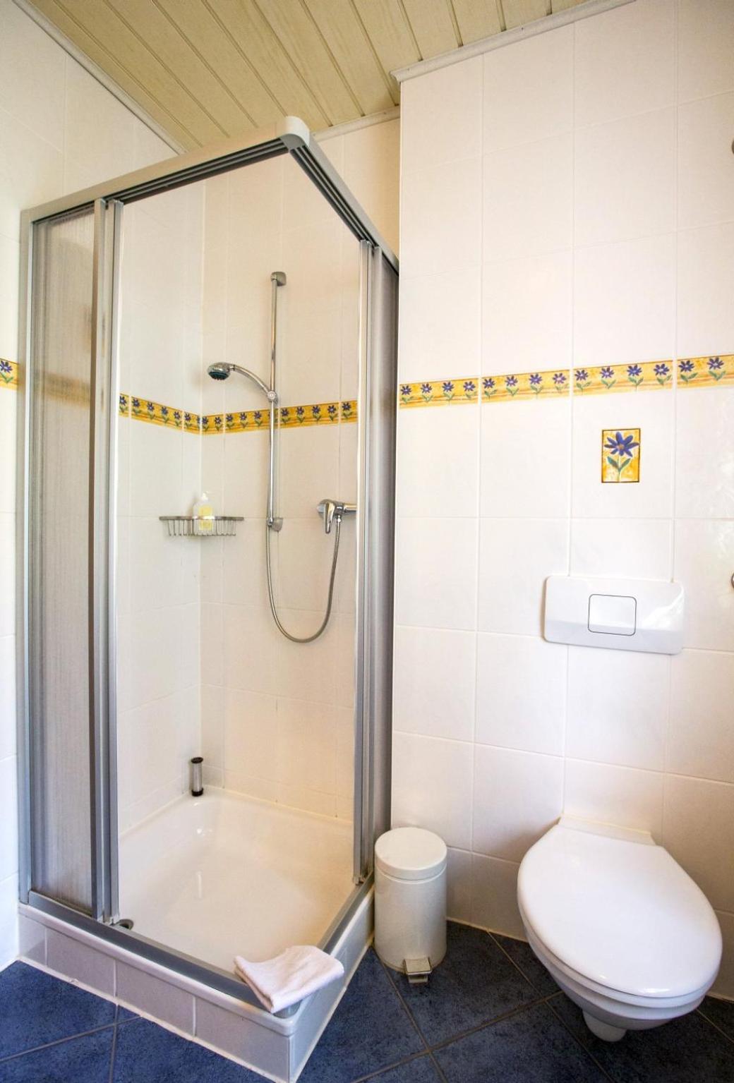 Double Room - Photo 19
