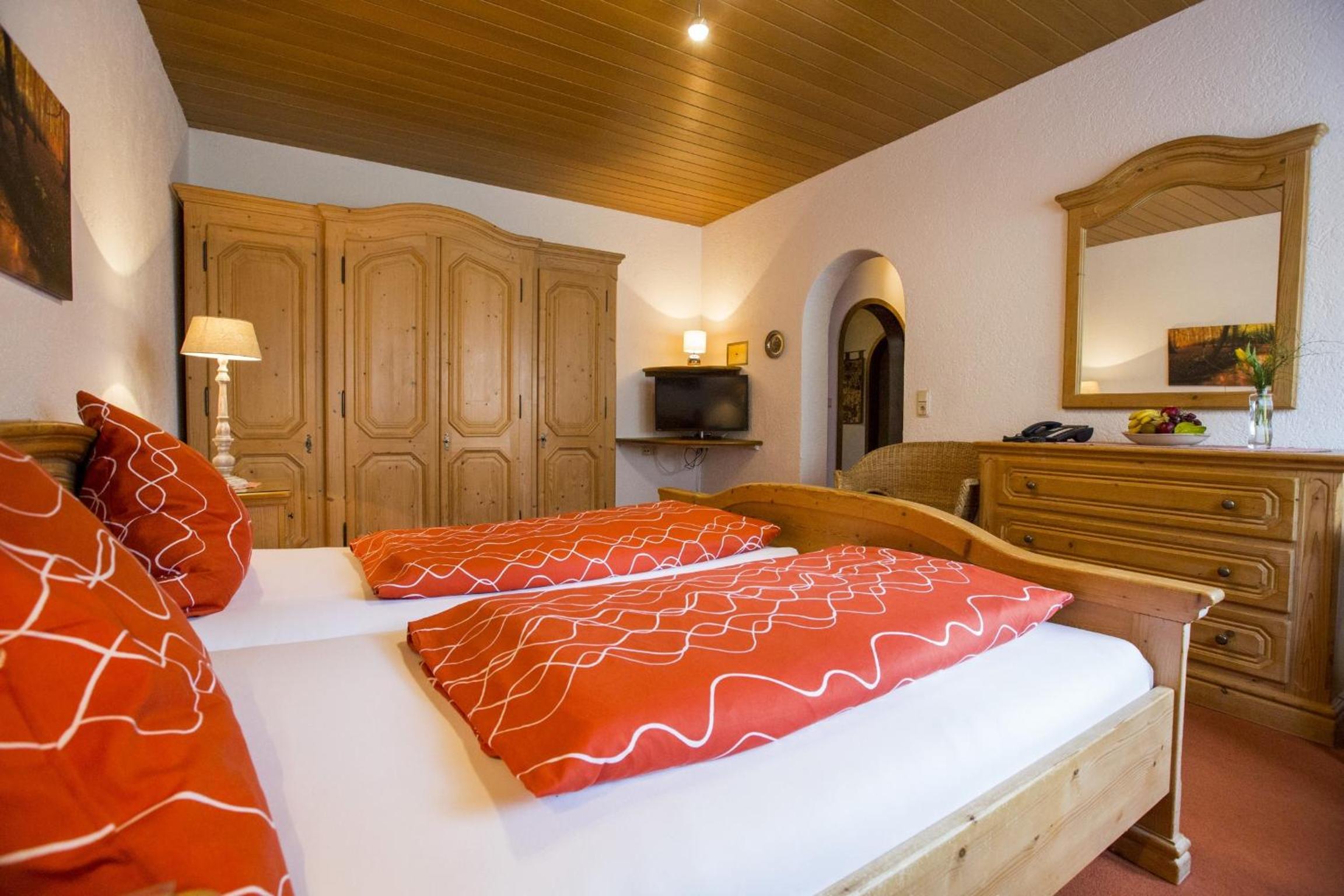 Double Room - Photo 17