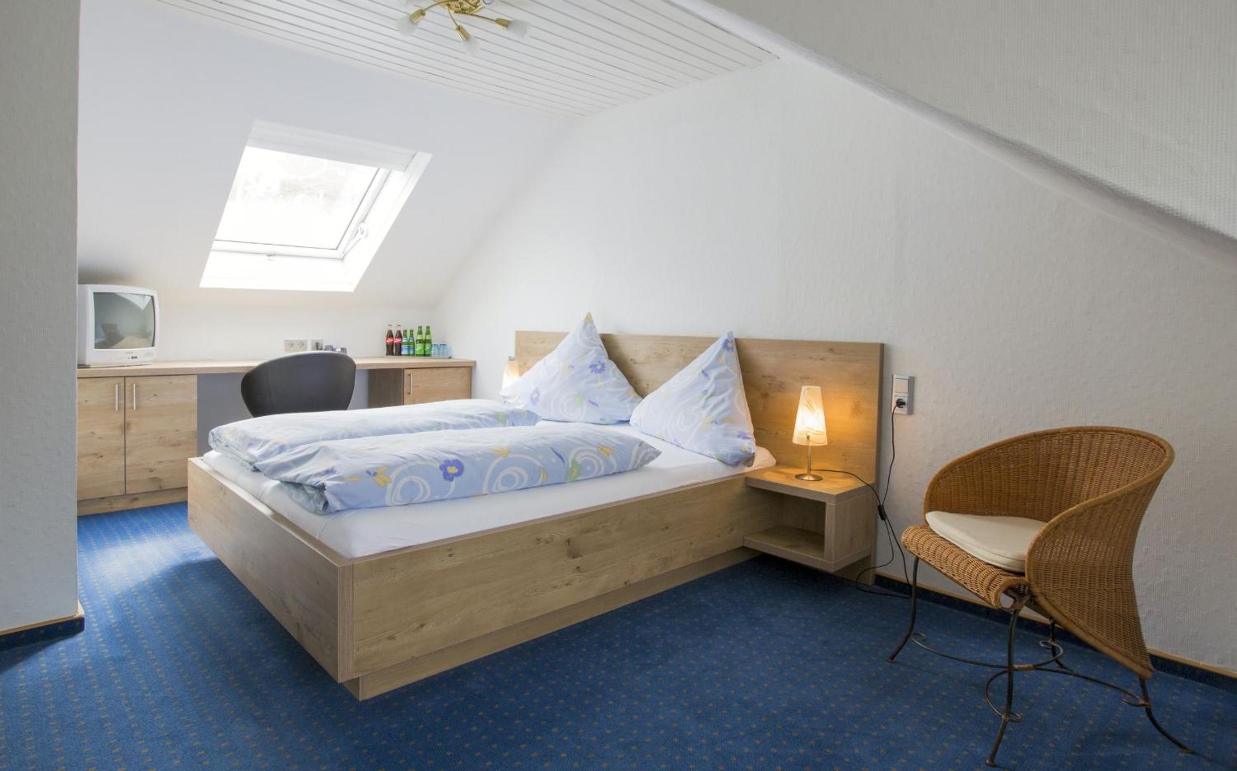 Double Room - Photo 11