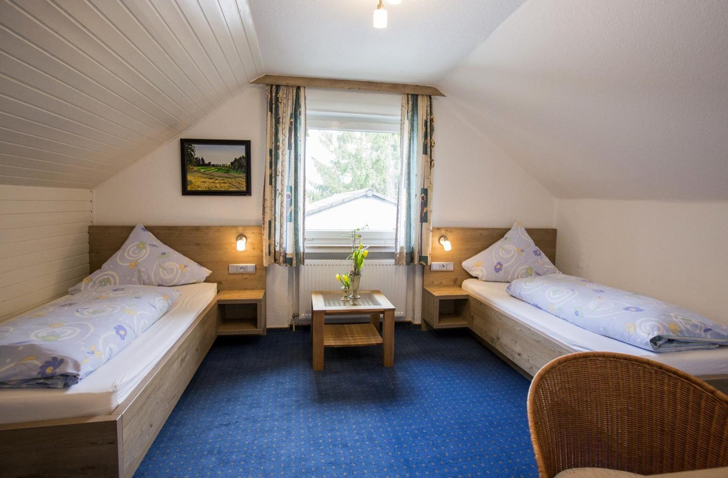 Double Room - Photo 15