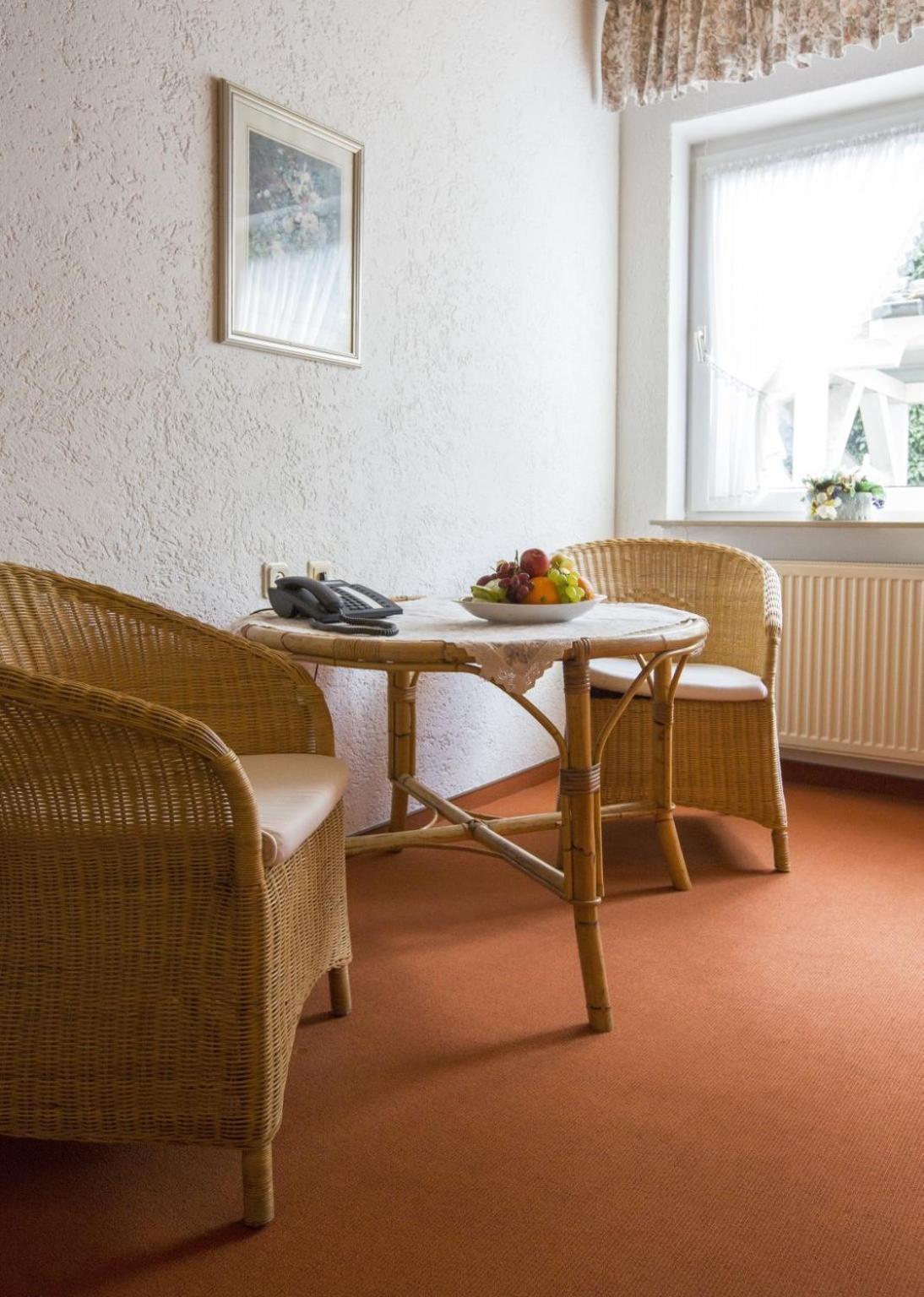 Double Room - Photo 18