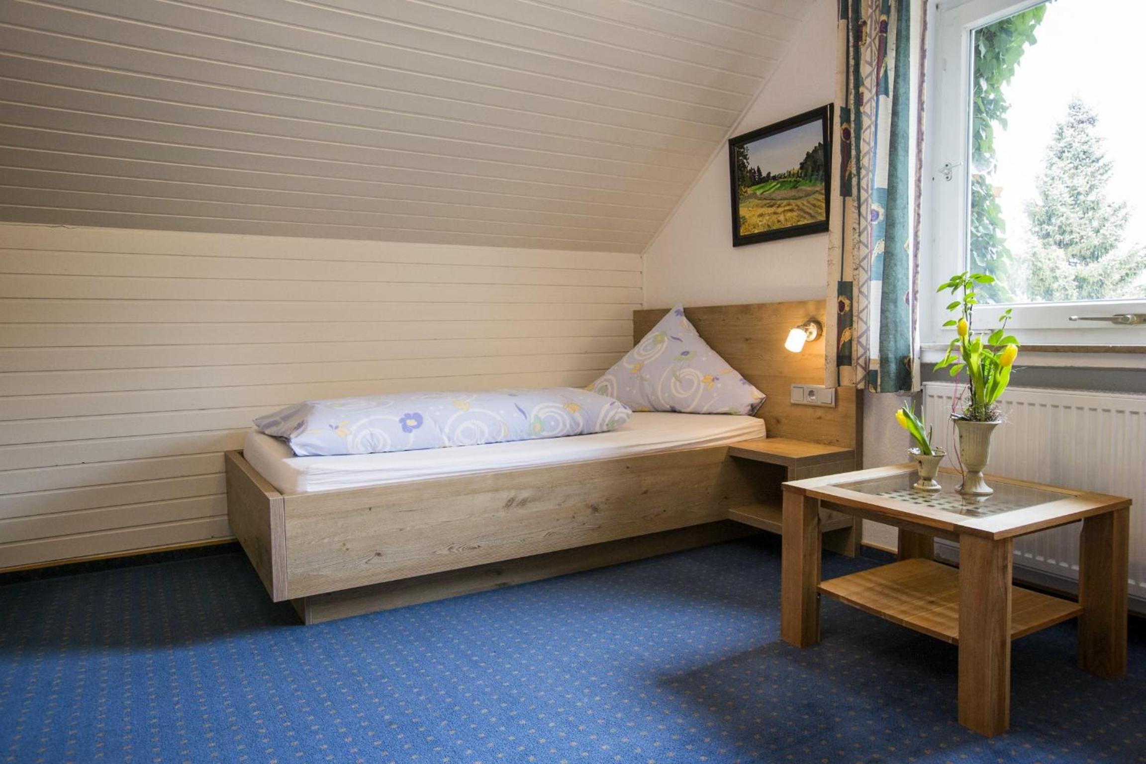 Triple Room - Photo 11