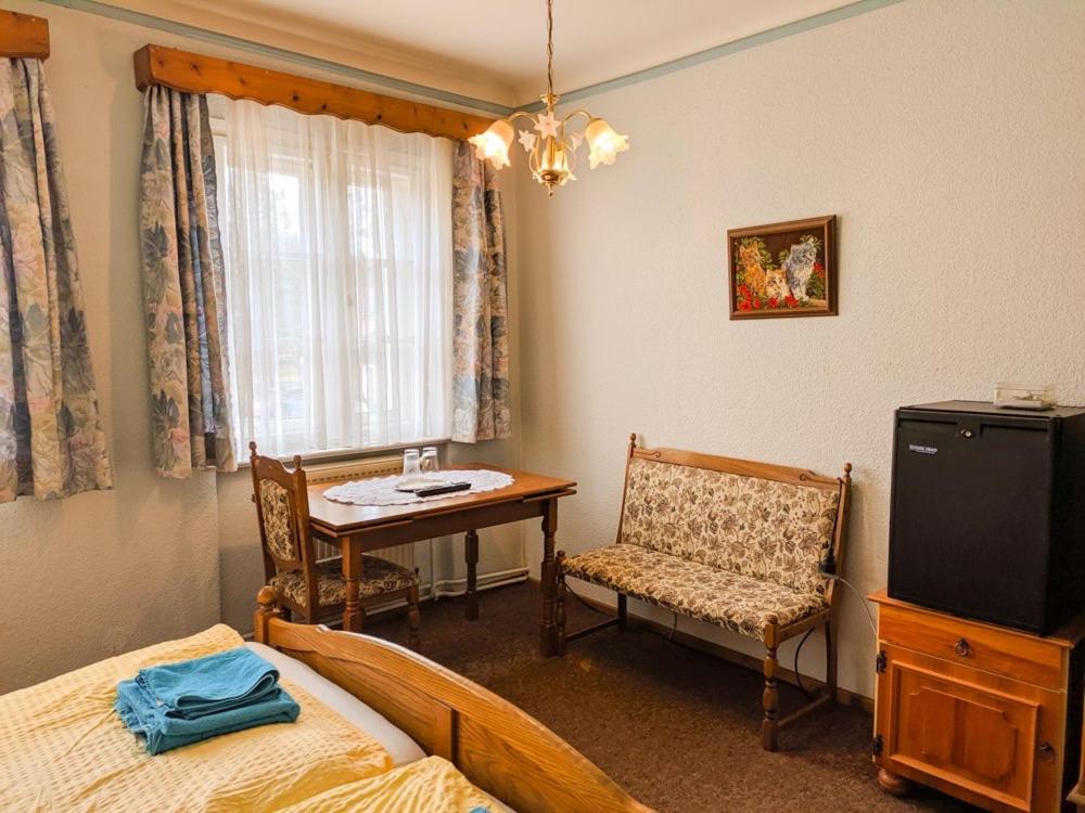 Economy Double Room