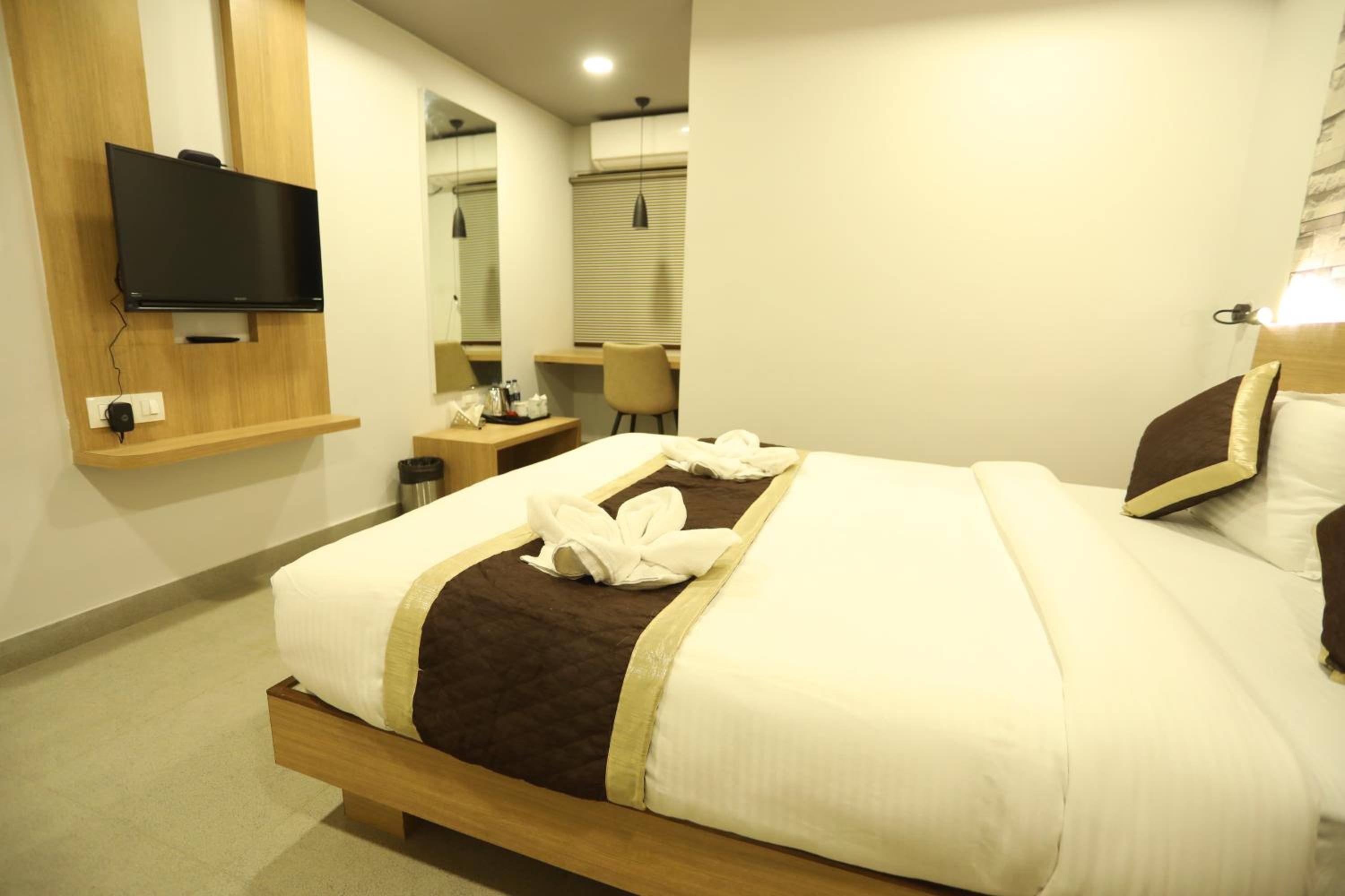 Deluxe Double Room - Photo 4