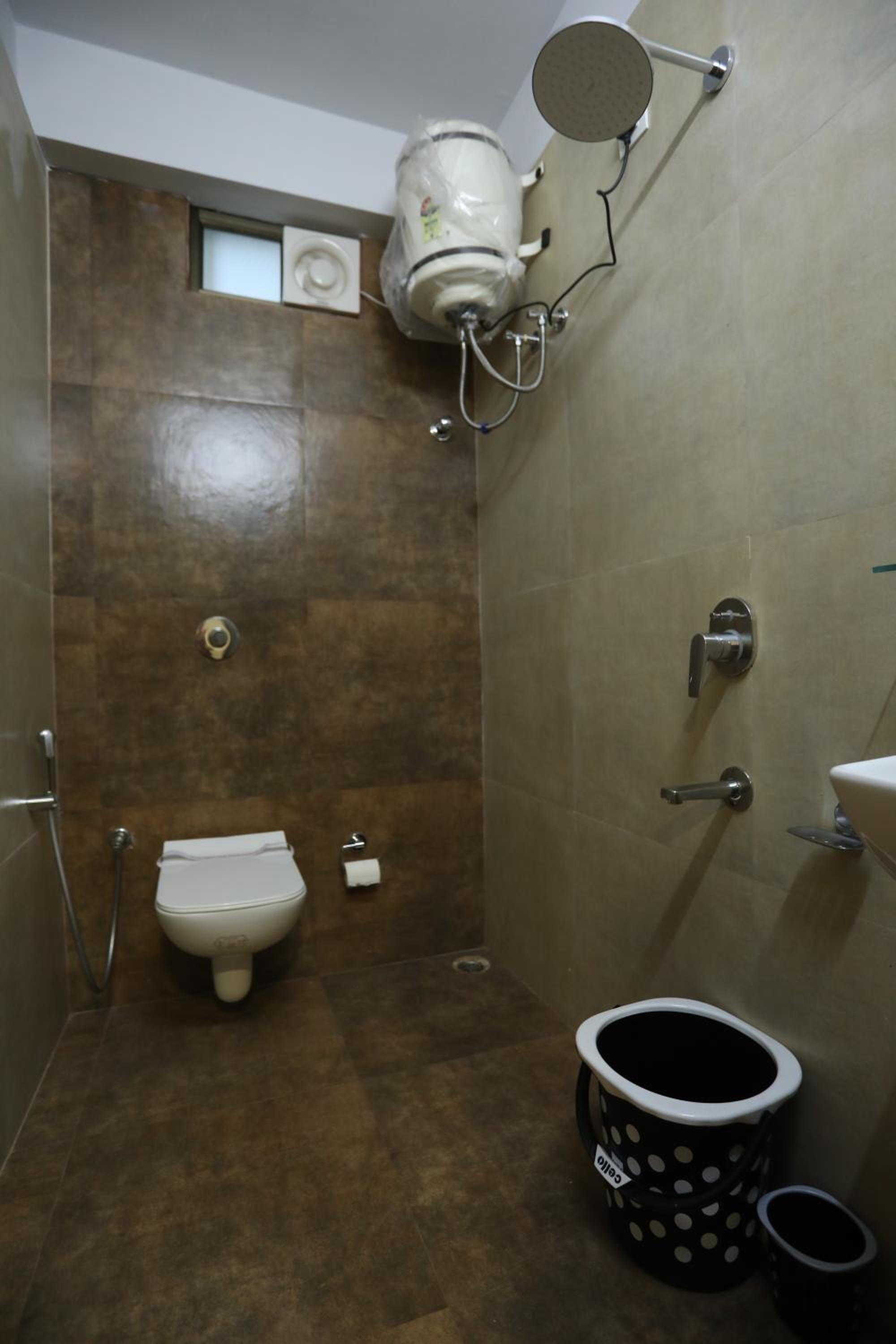 Double Room - Photo 9