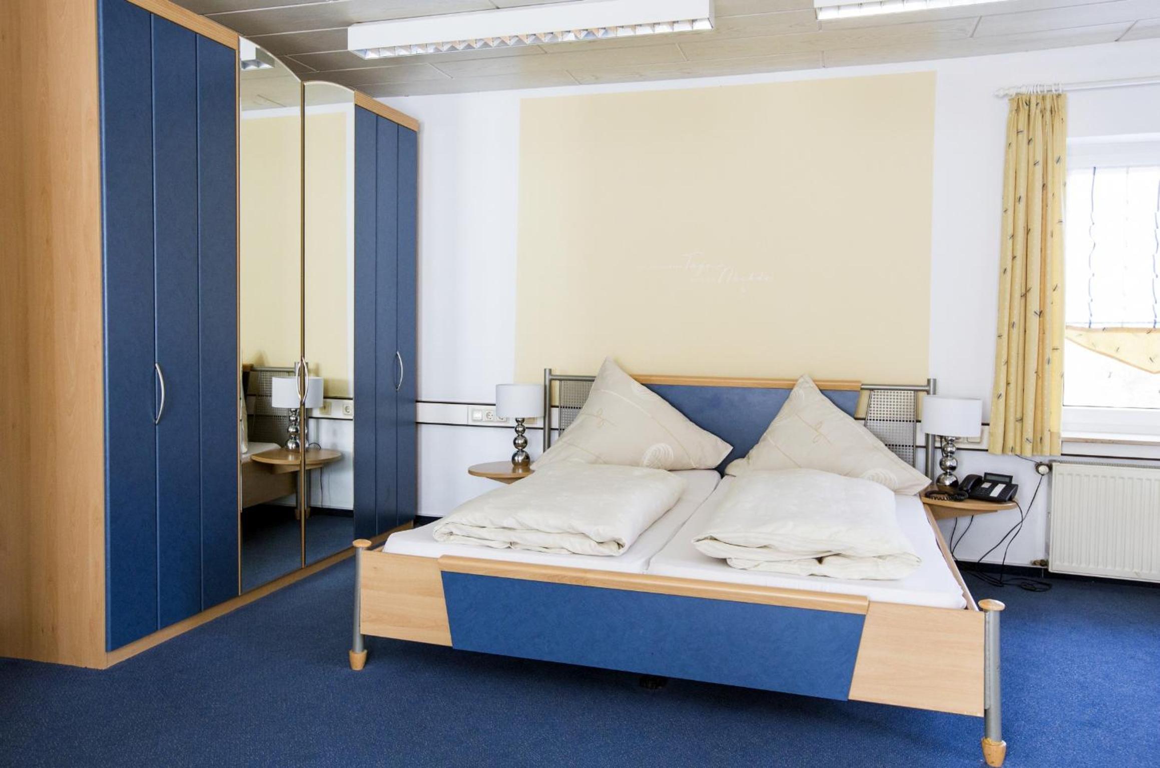 Quadruple Room - Photo 7