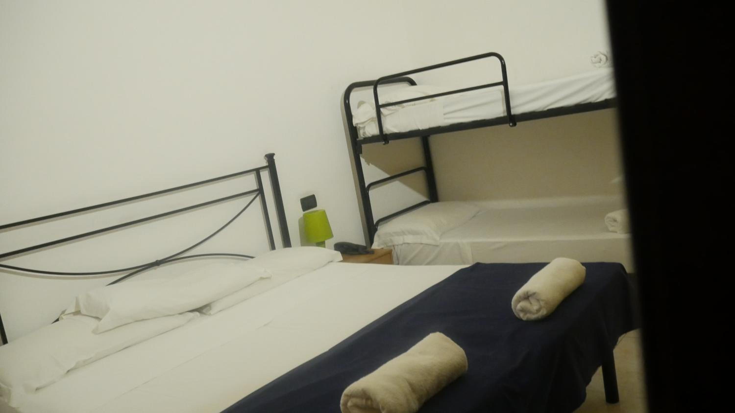 Quadruple Room - Photo 1