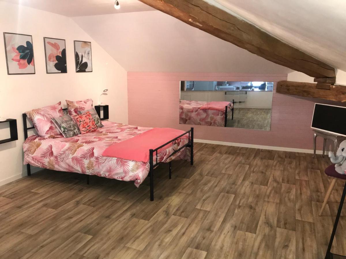 Large Double Room photo 2