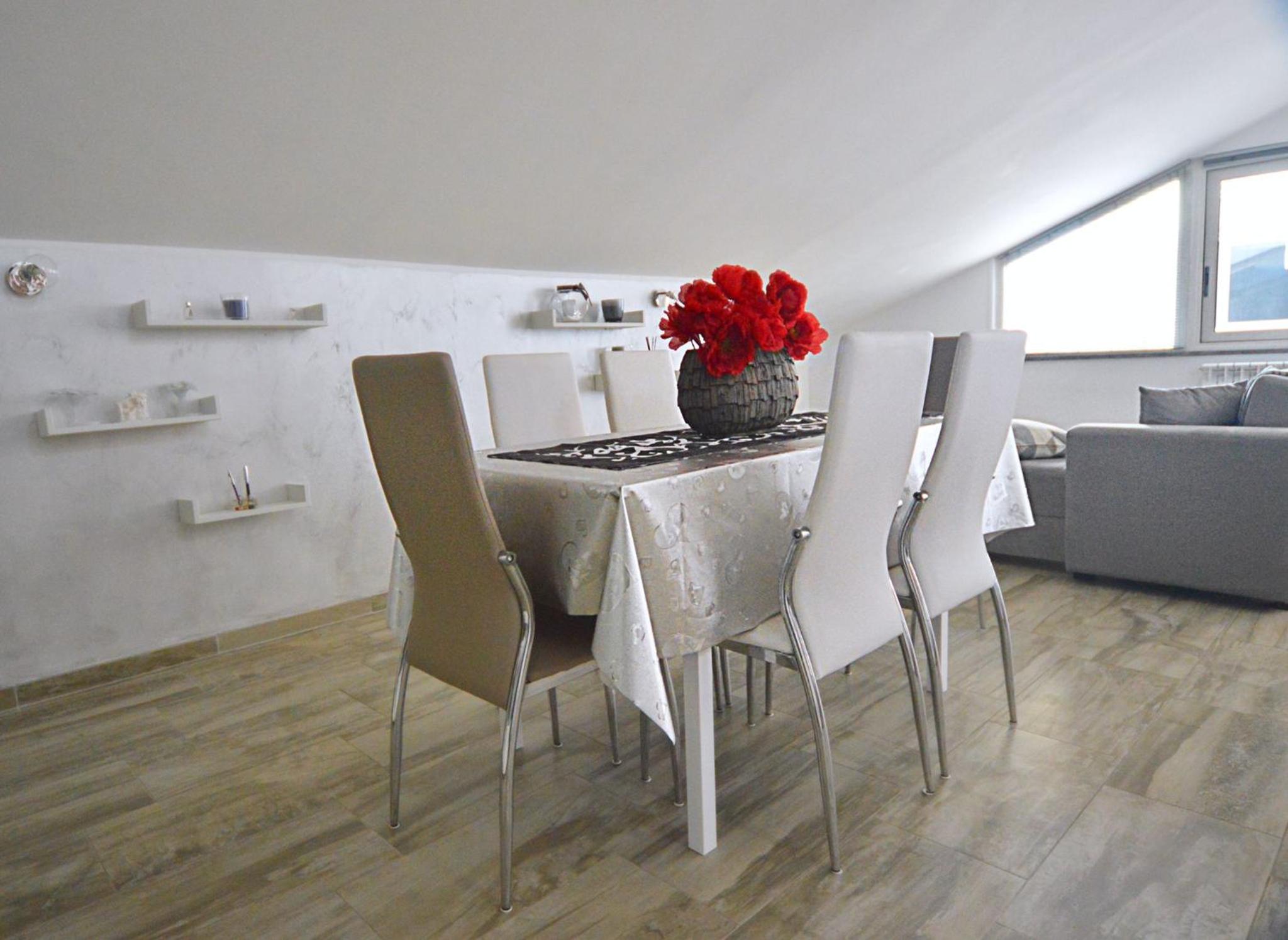 Two-Bedroom Apartment - Photo 10