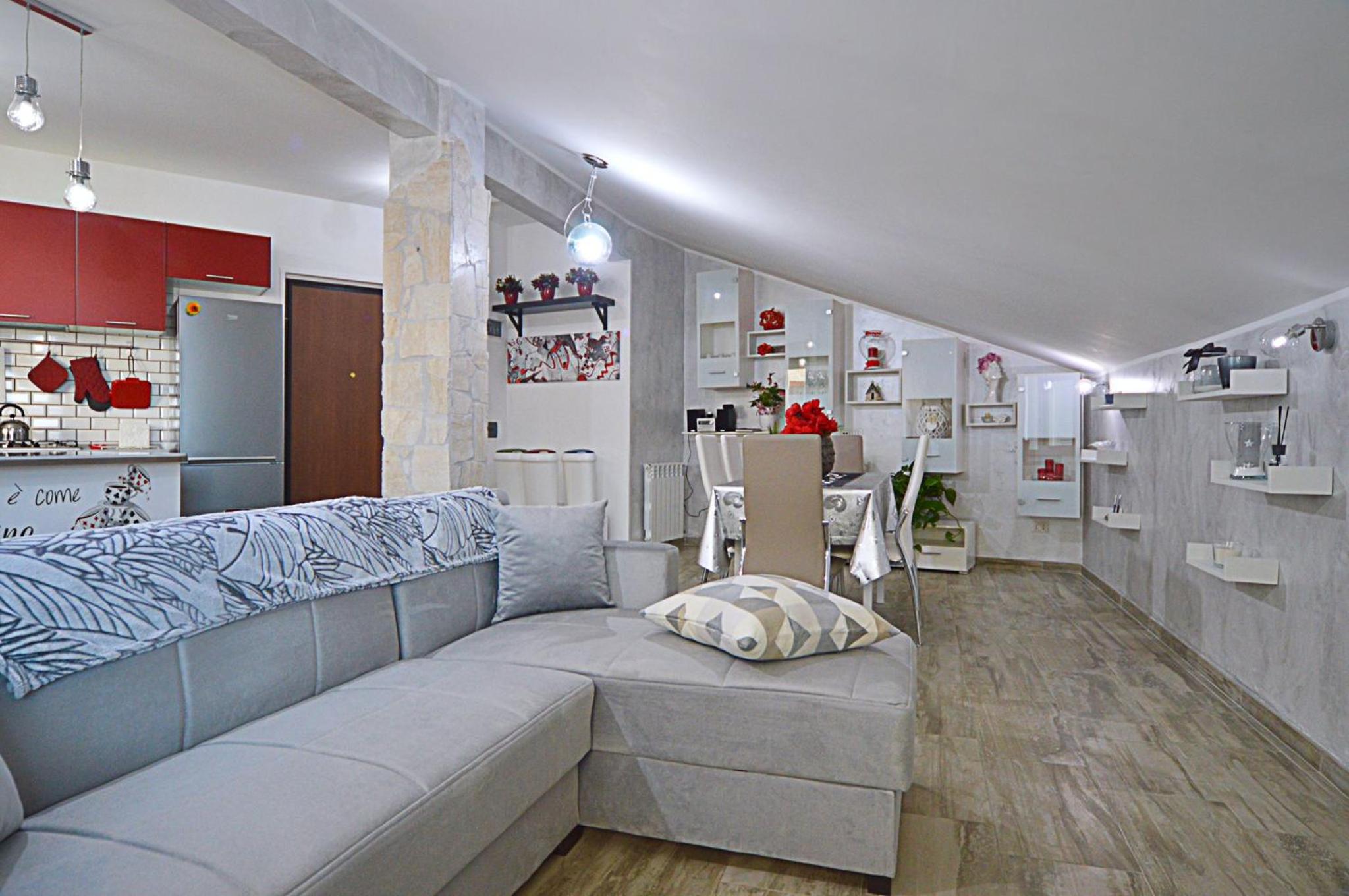 Two-Bedroom Apartment - Photo 24