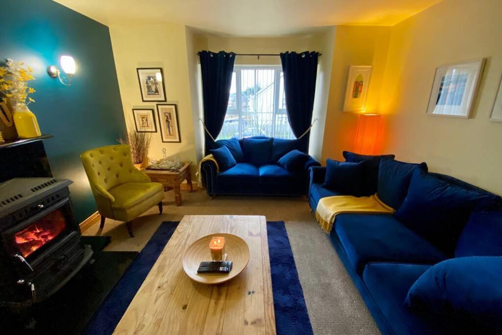 Three-Bedroom House photo 1