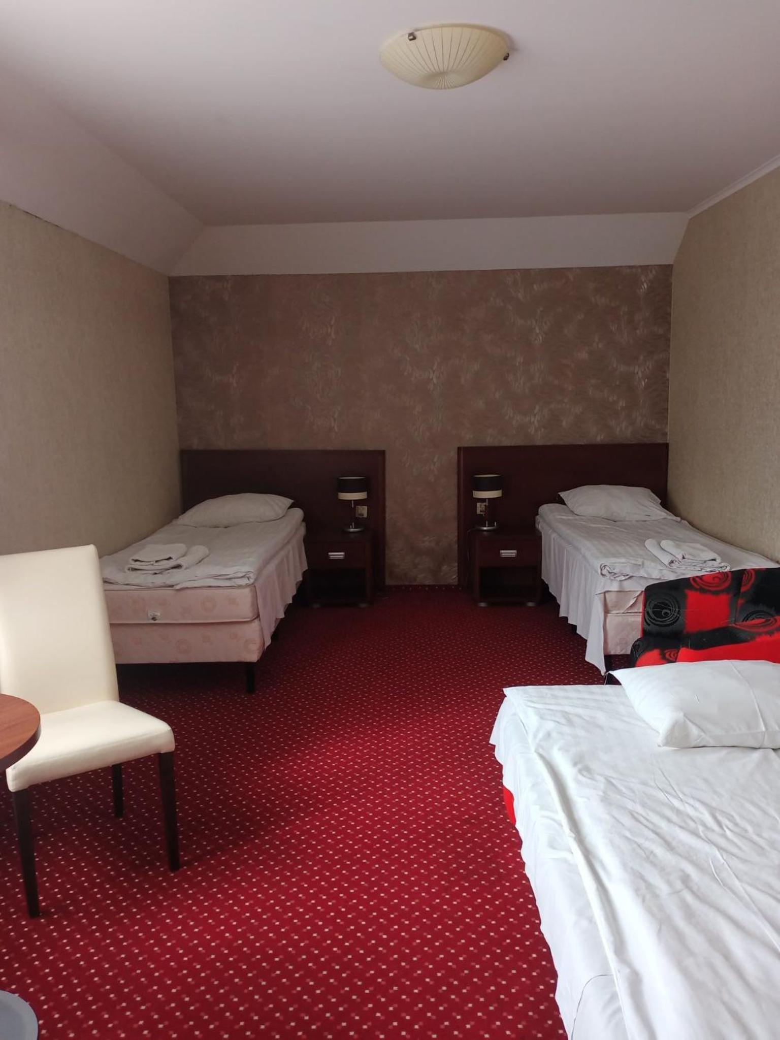 Triple Room - Photo 1