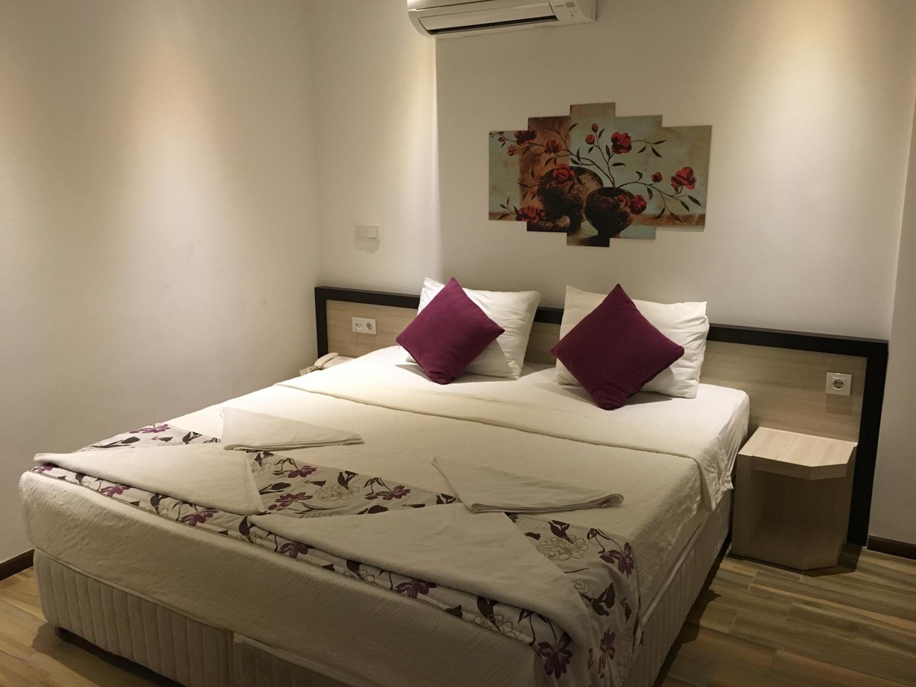 Budget Twin Room