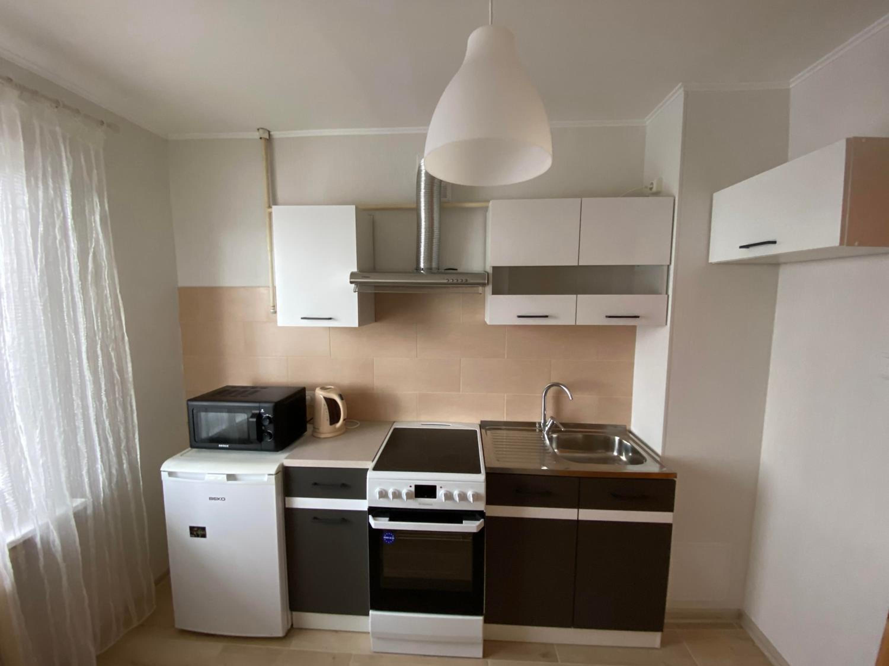 One-Bedroom Apartment - Photo 6