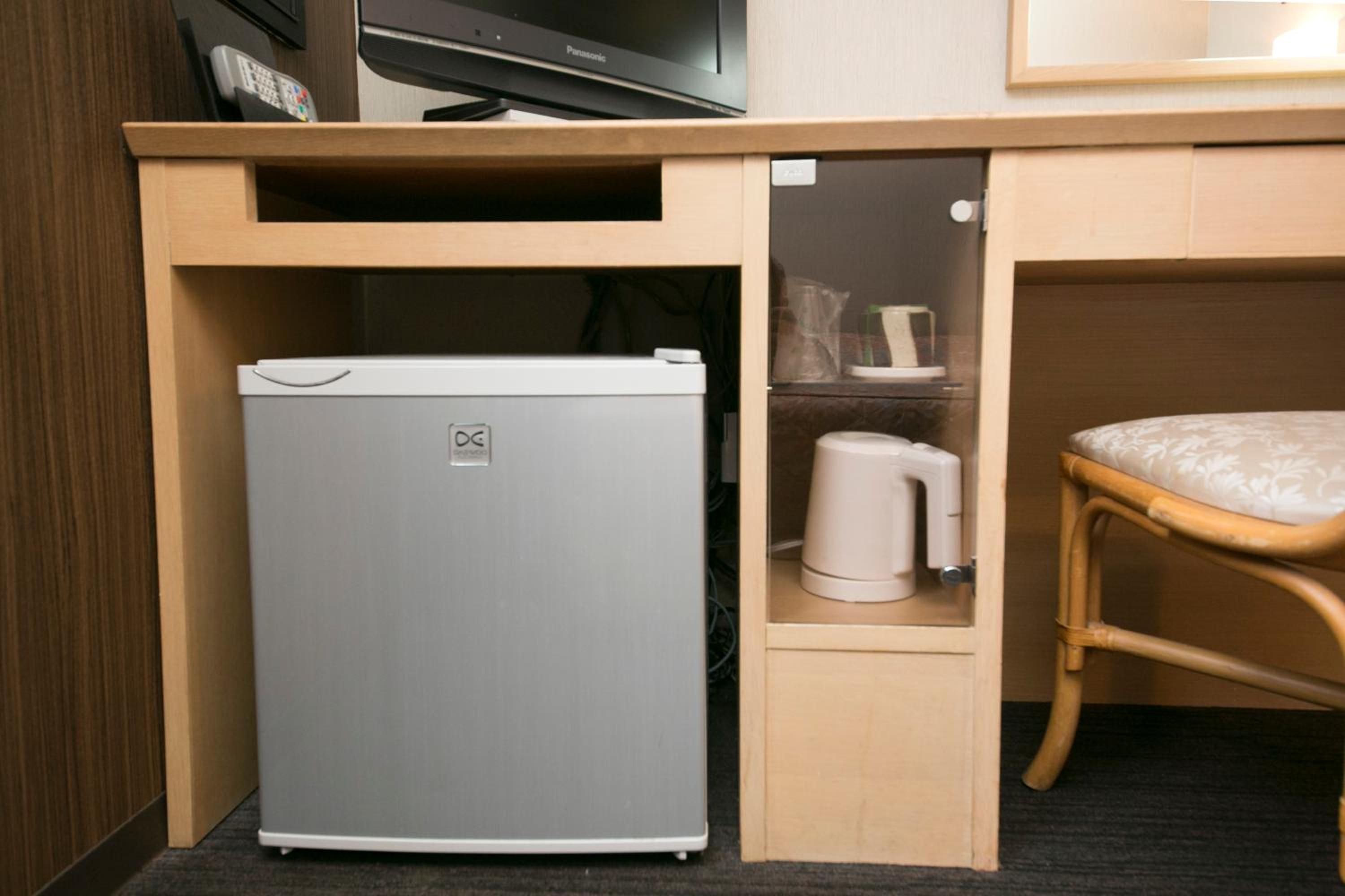 Twin Room - Non-Smoking - East Building - Photo 3