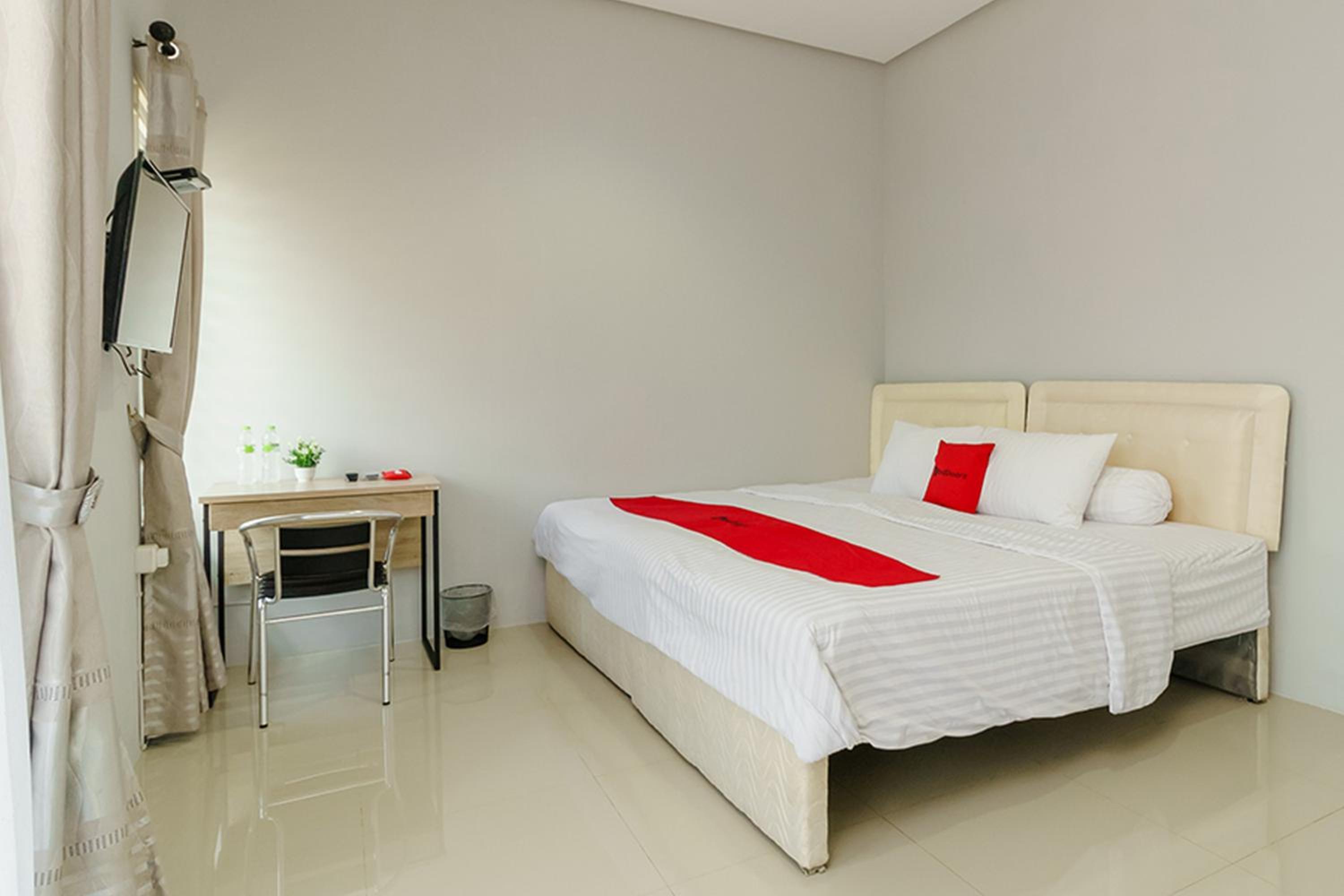 Suite - Photo 3