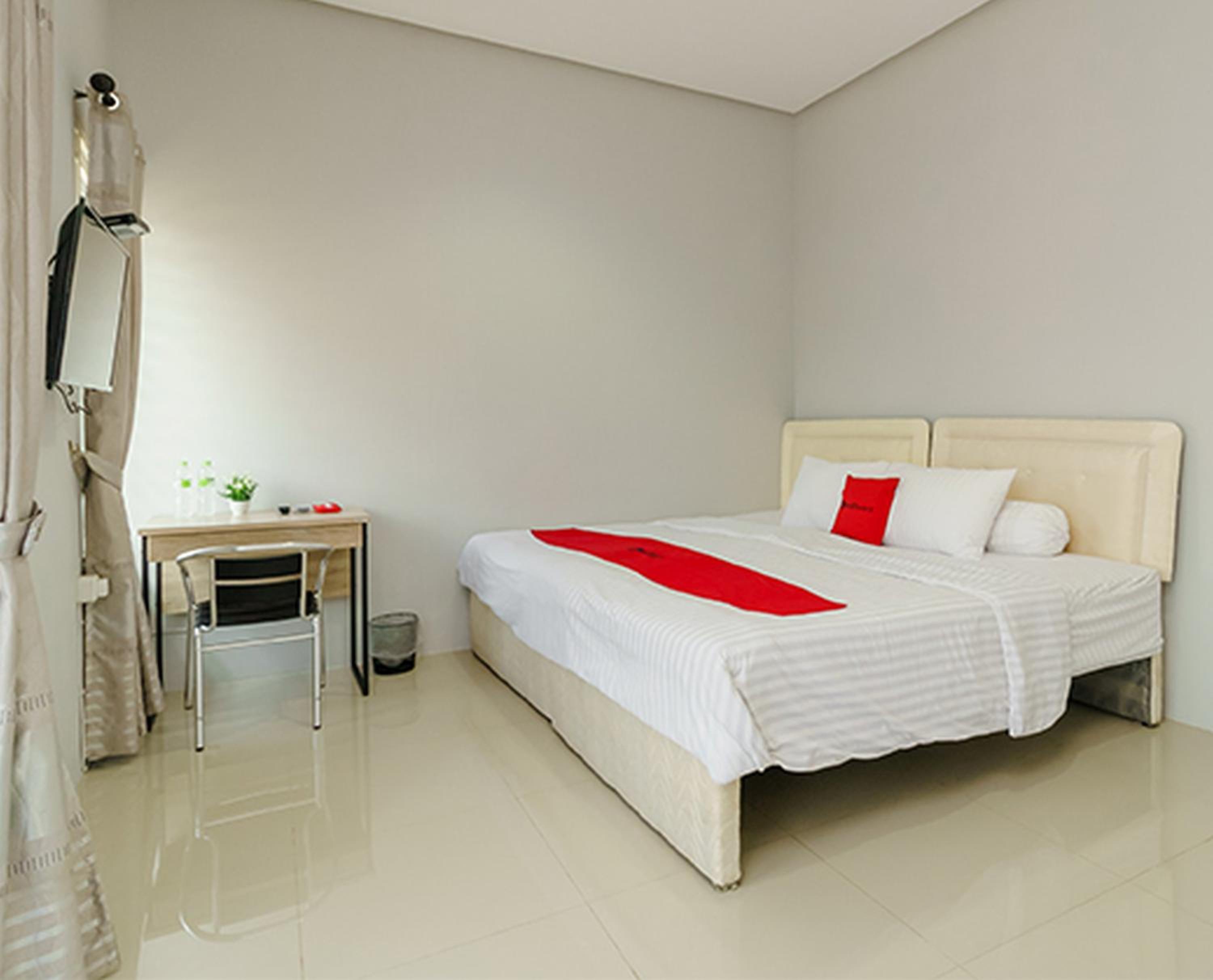 Suite - Photo 6