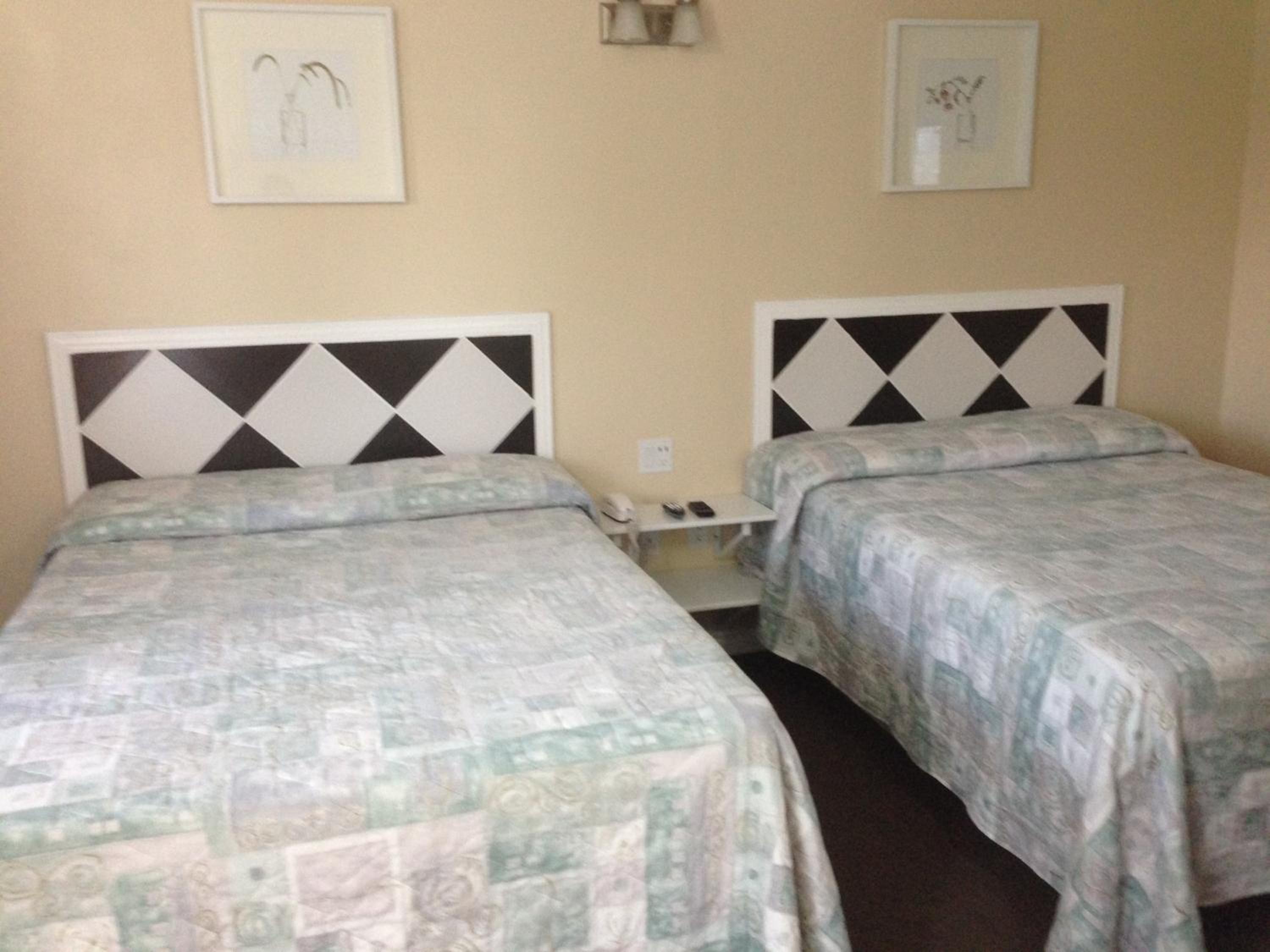Double Room with Two Double Beds - Non-Smoking photo 1