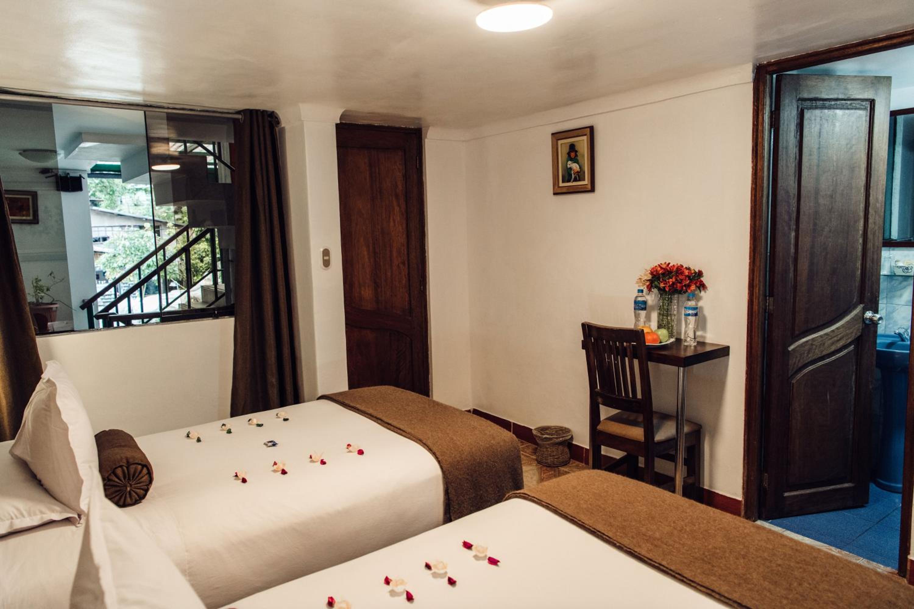 Superior Twin Room - Photo 2