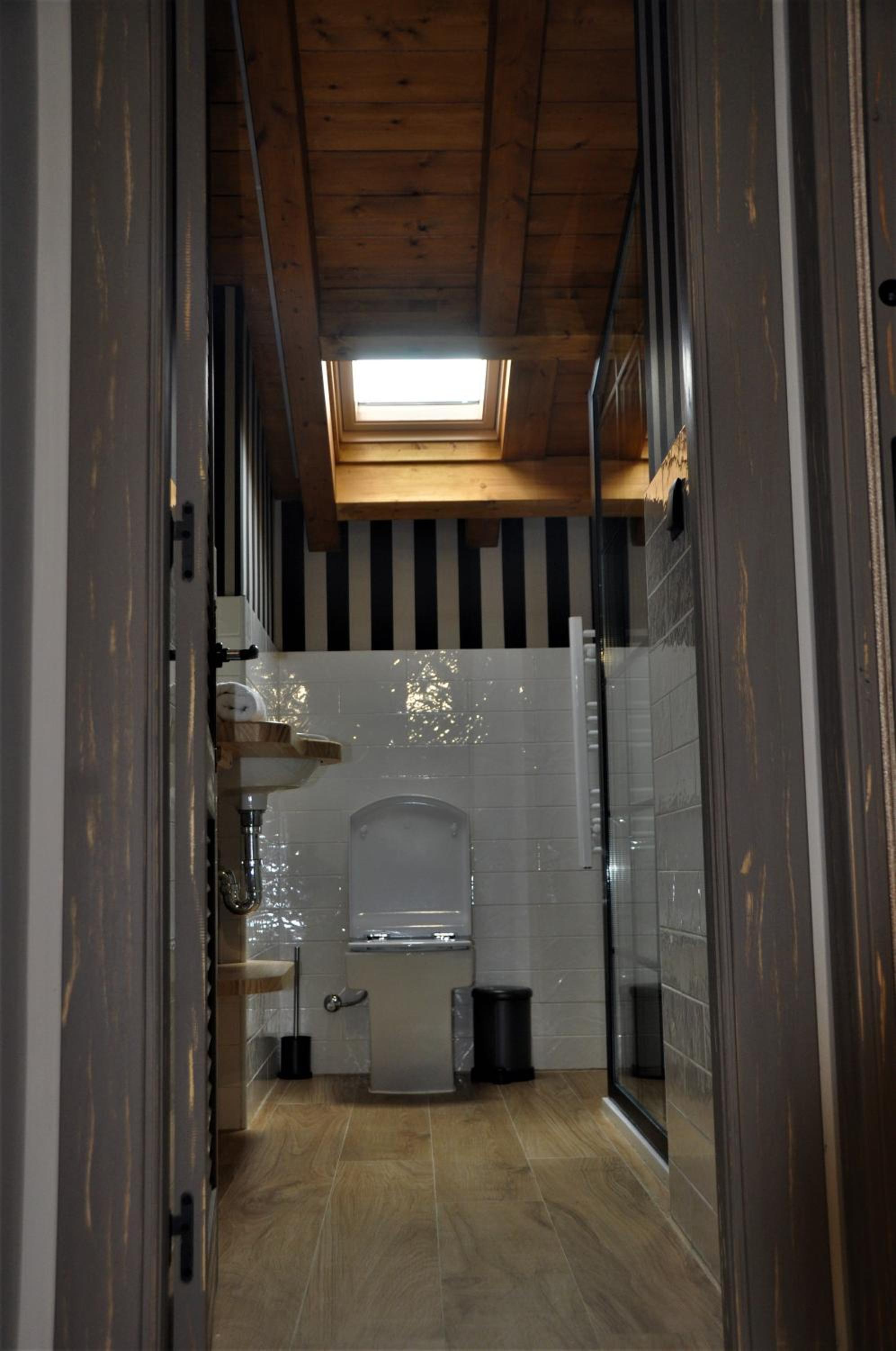 Duplex Apartment - Photo 9
