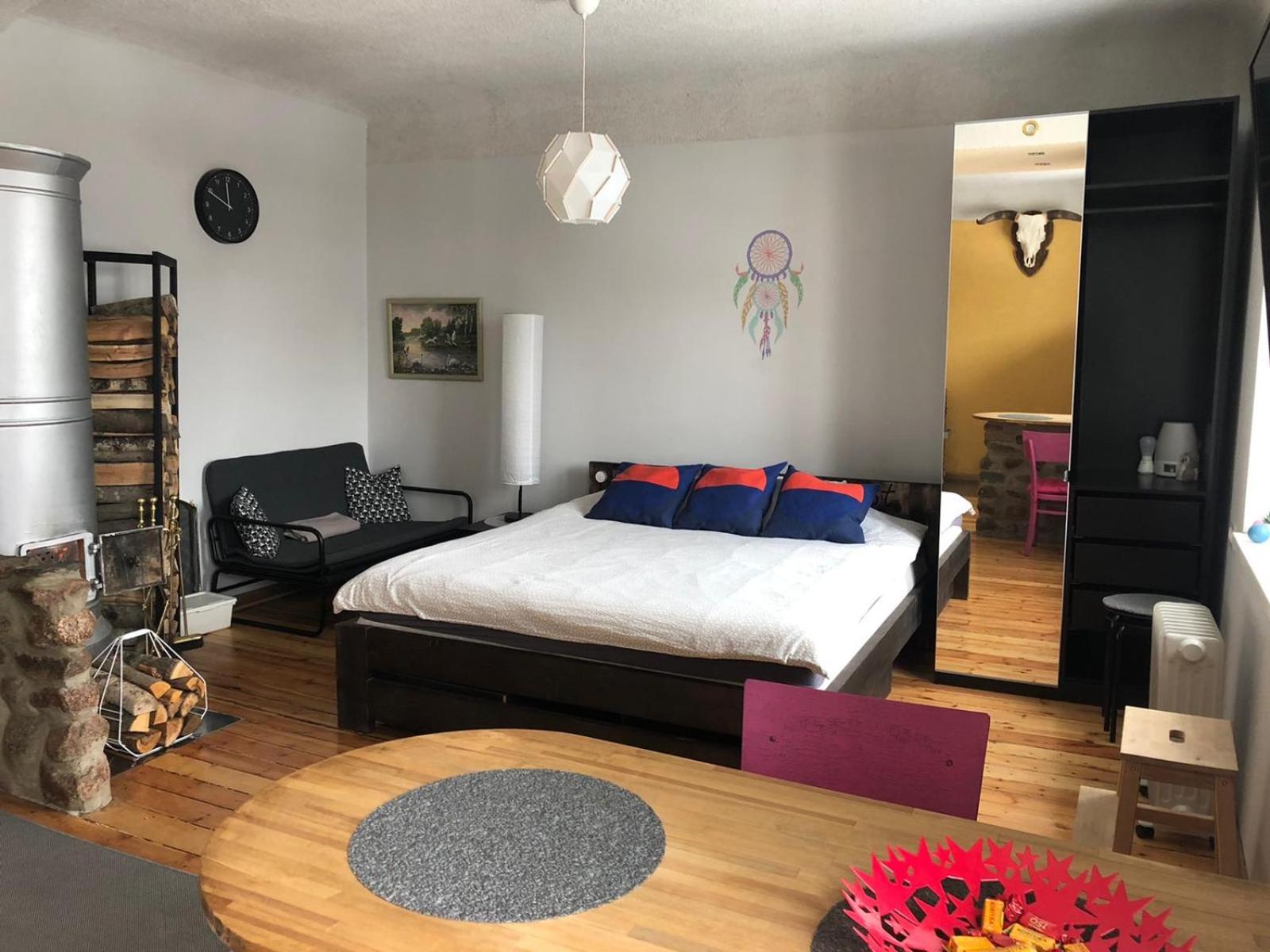 Studio Apartment photo 1