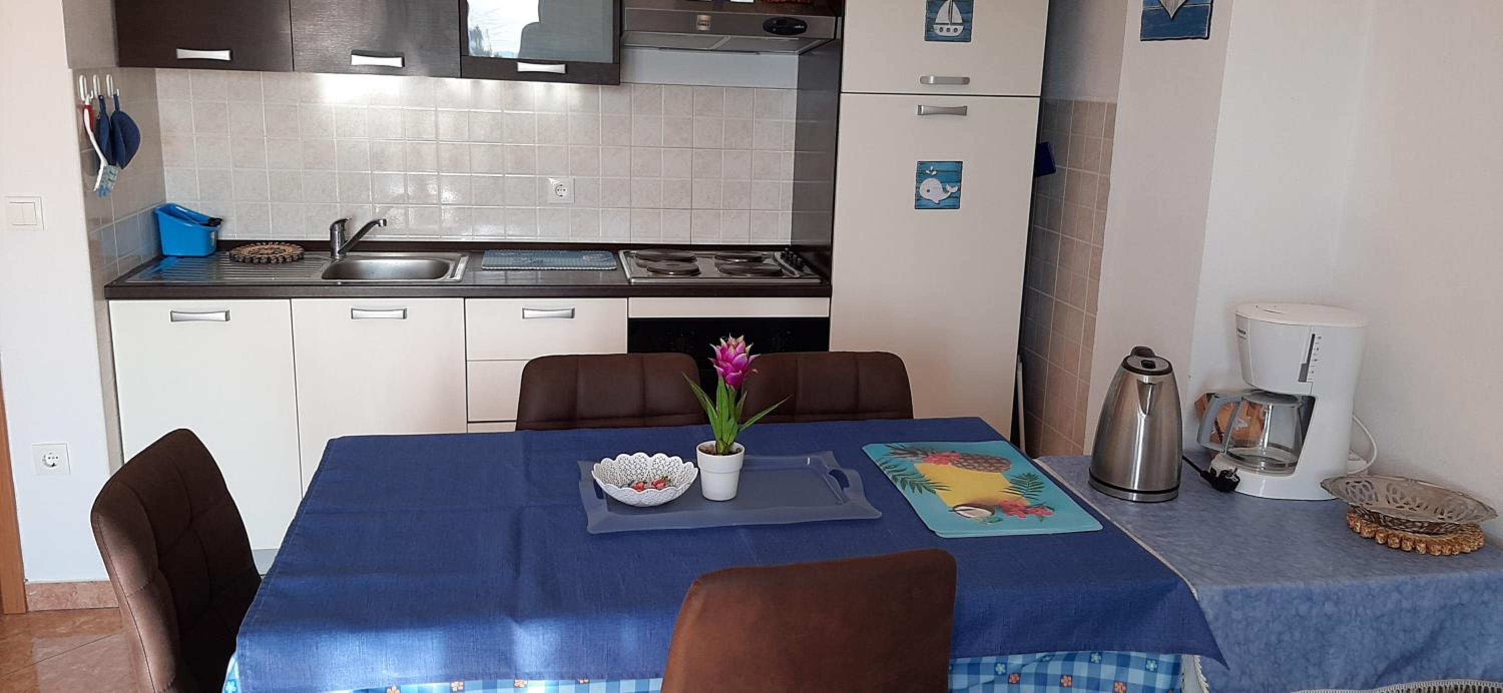 Apartment with Sea View photo 3