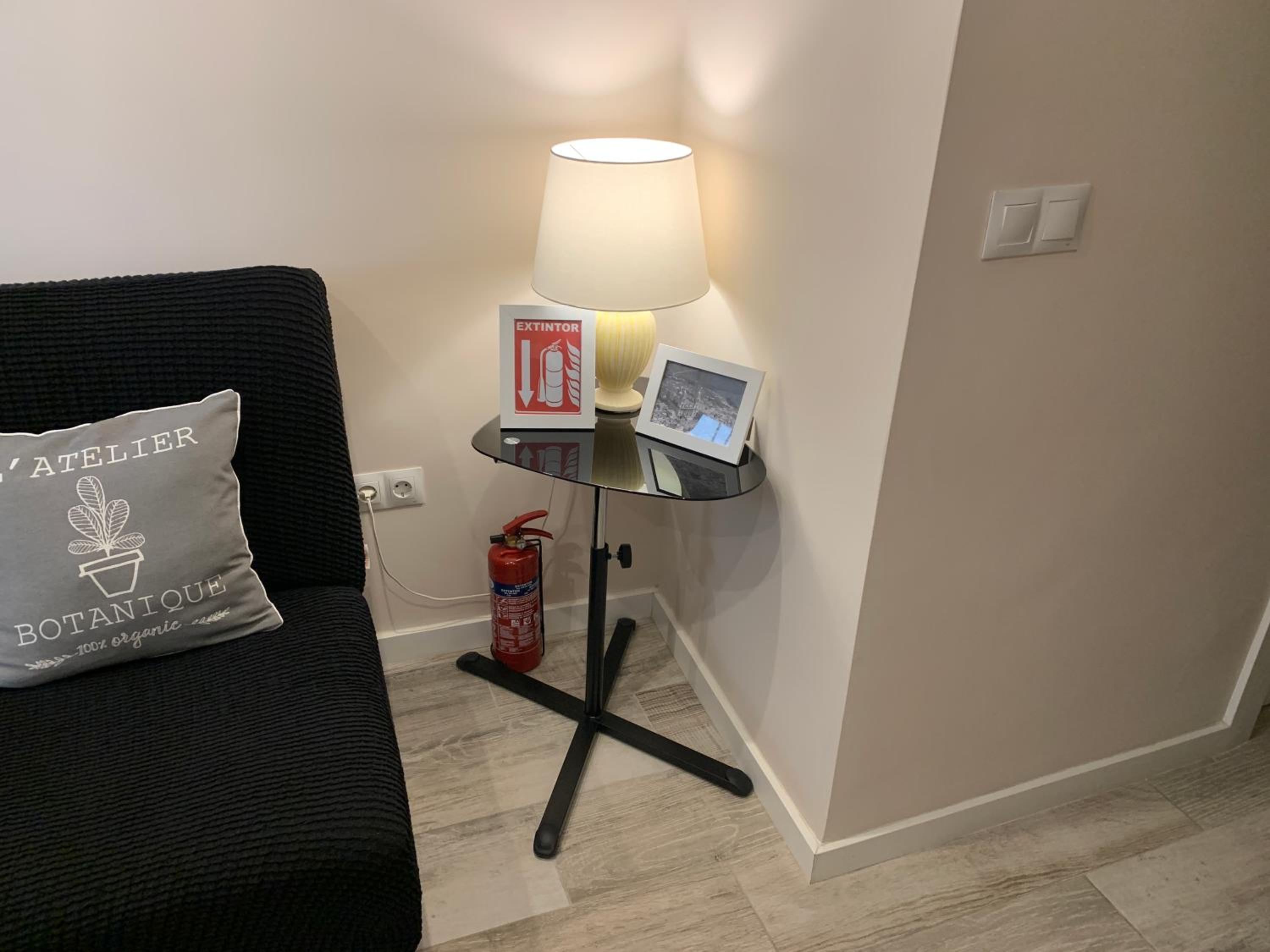 One-Bedroom Apartment - Photo 12