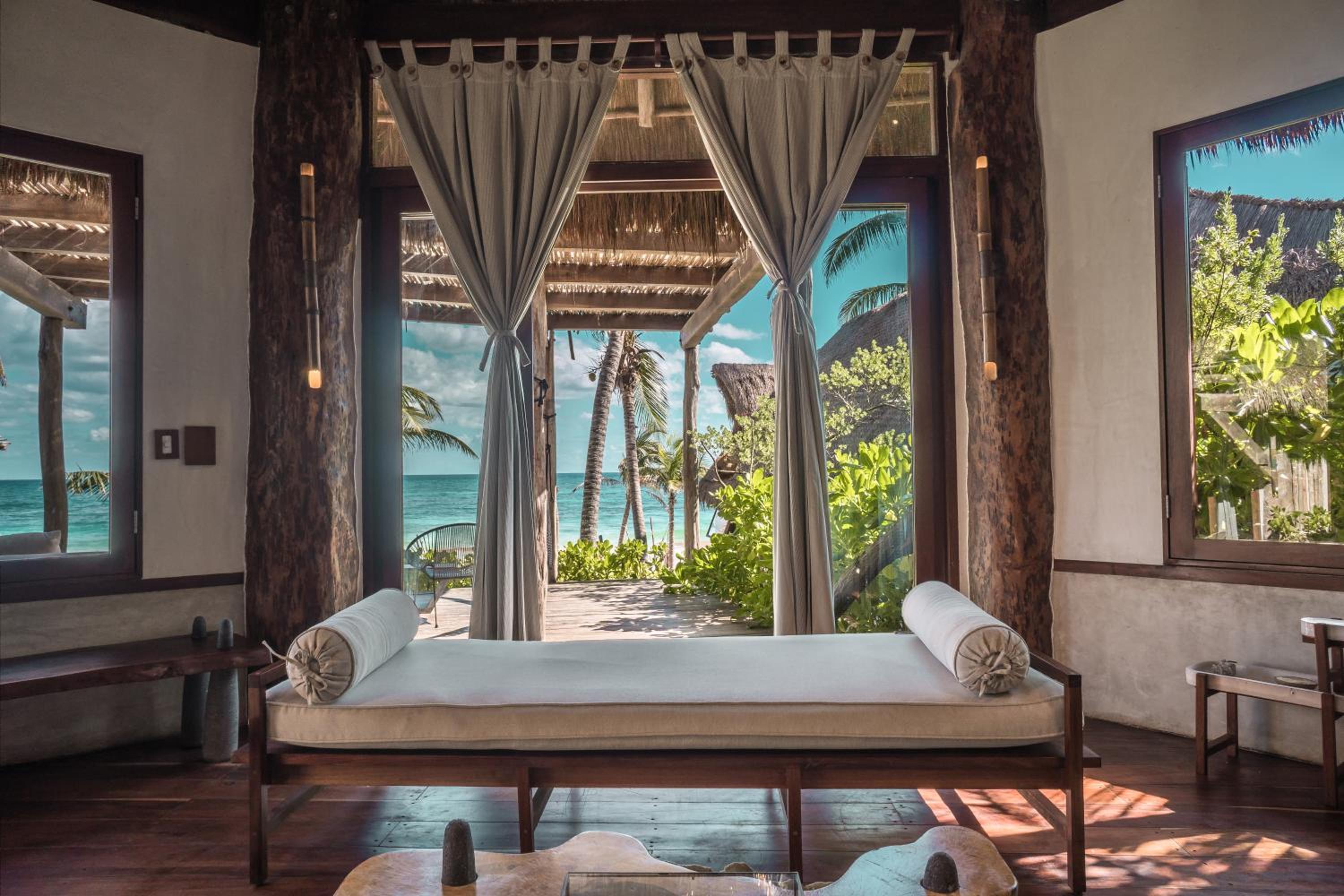 Master Suite Oceanfront with Terrace - Photo 4