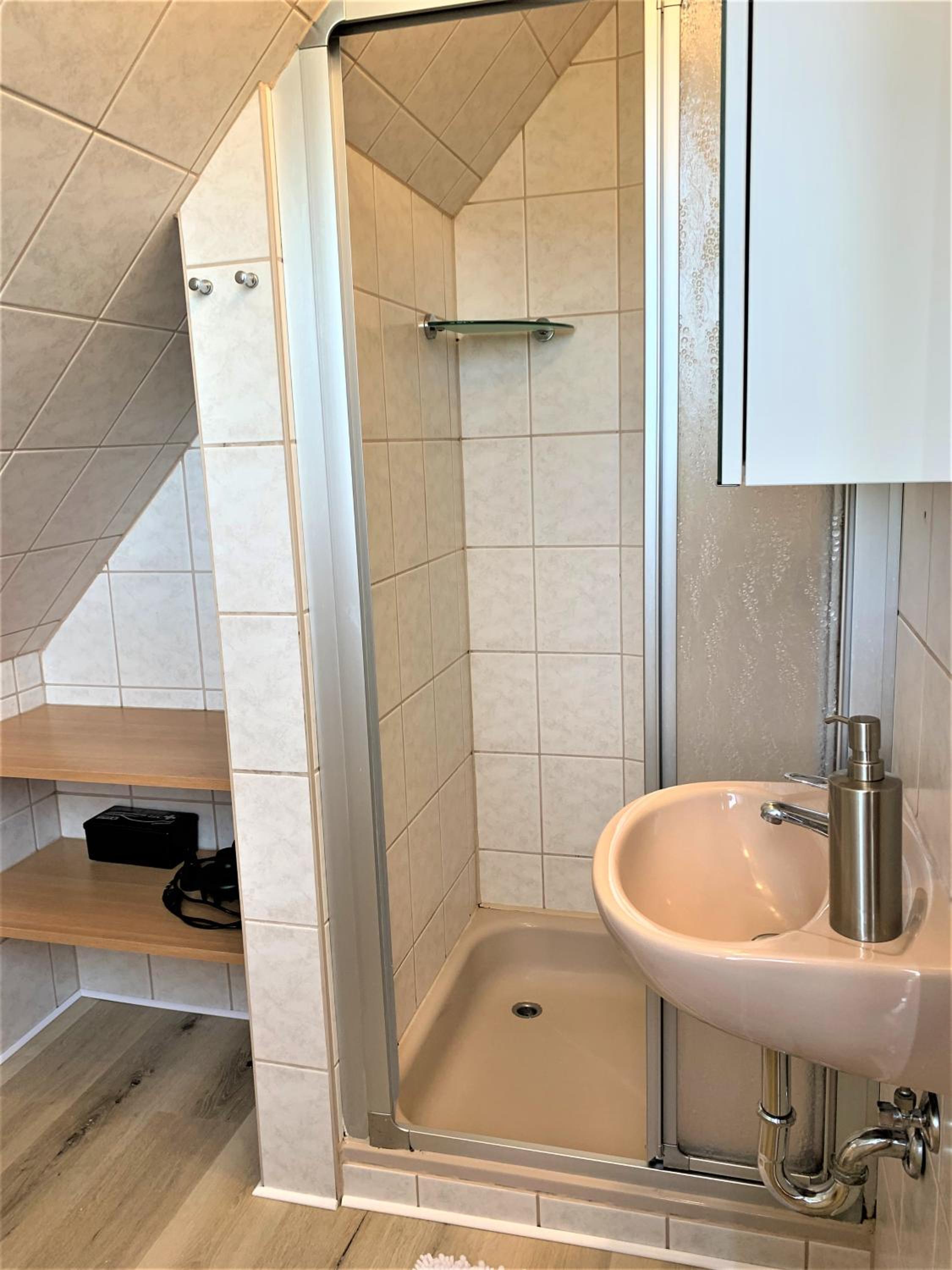Studio Apartment photo 3
