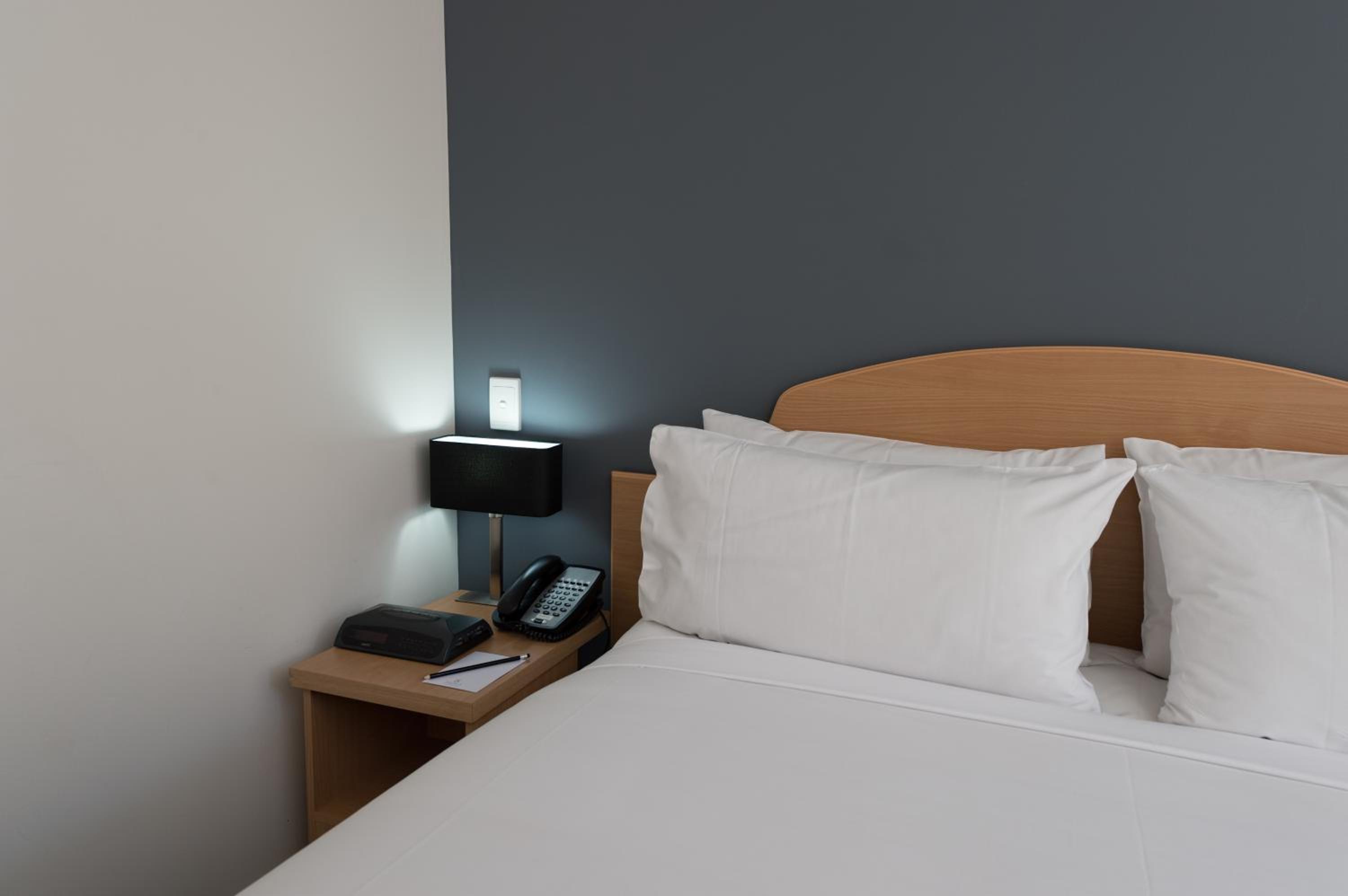Studio Apartment - Photo 8