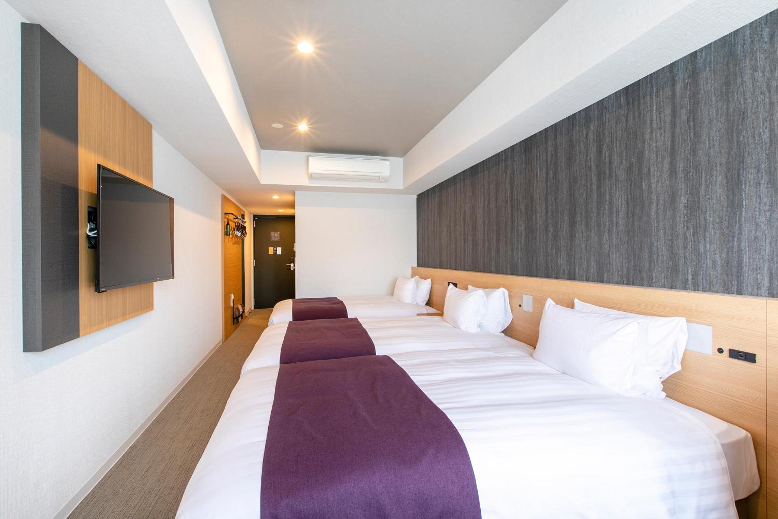 Standard Triple Room - Non-Smoking - Photo 14