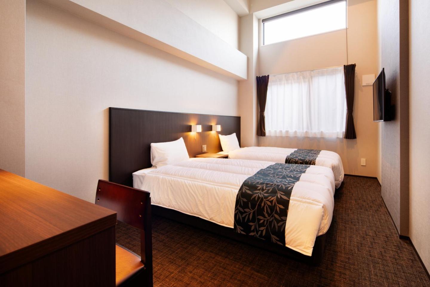 Twin Room - Photo 5