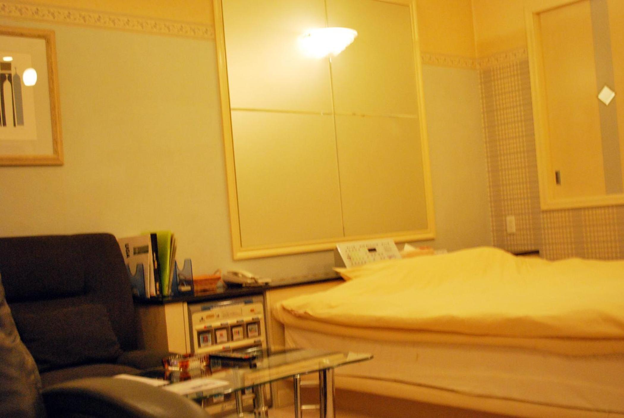 Queen Suite - Photo 9