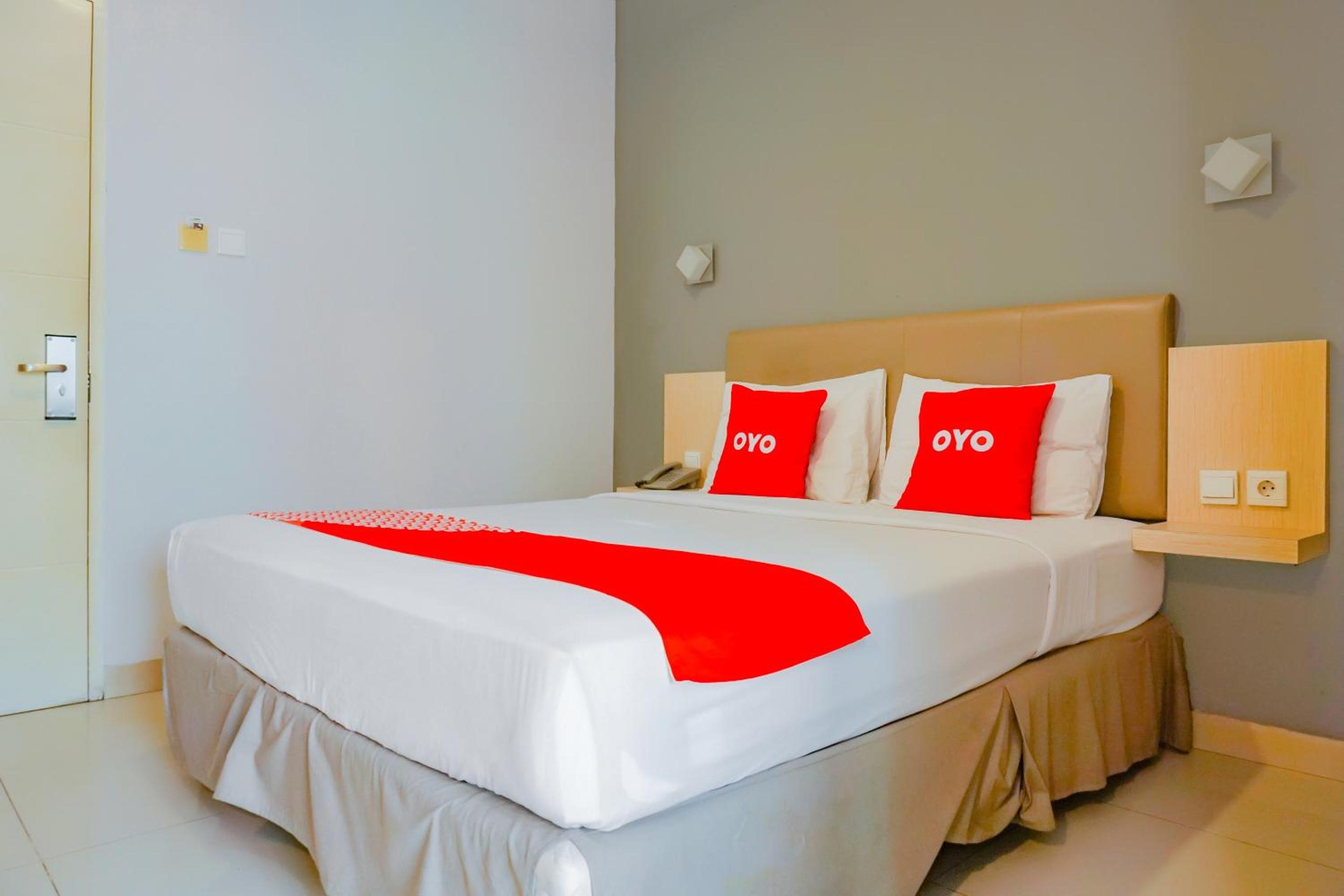 Deluxe Double Room - Photo 1