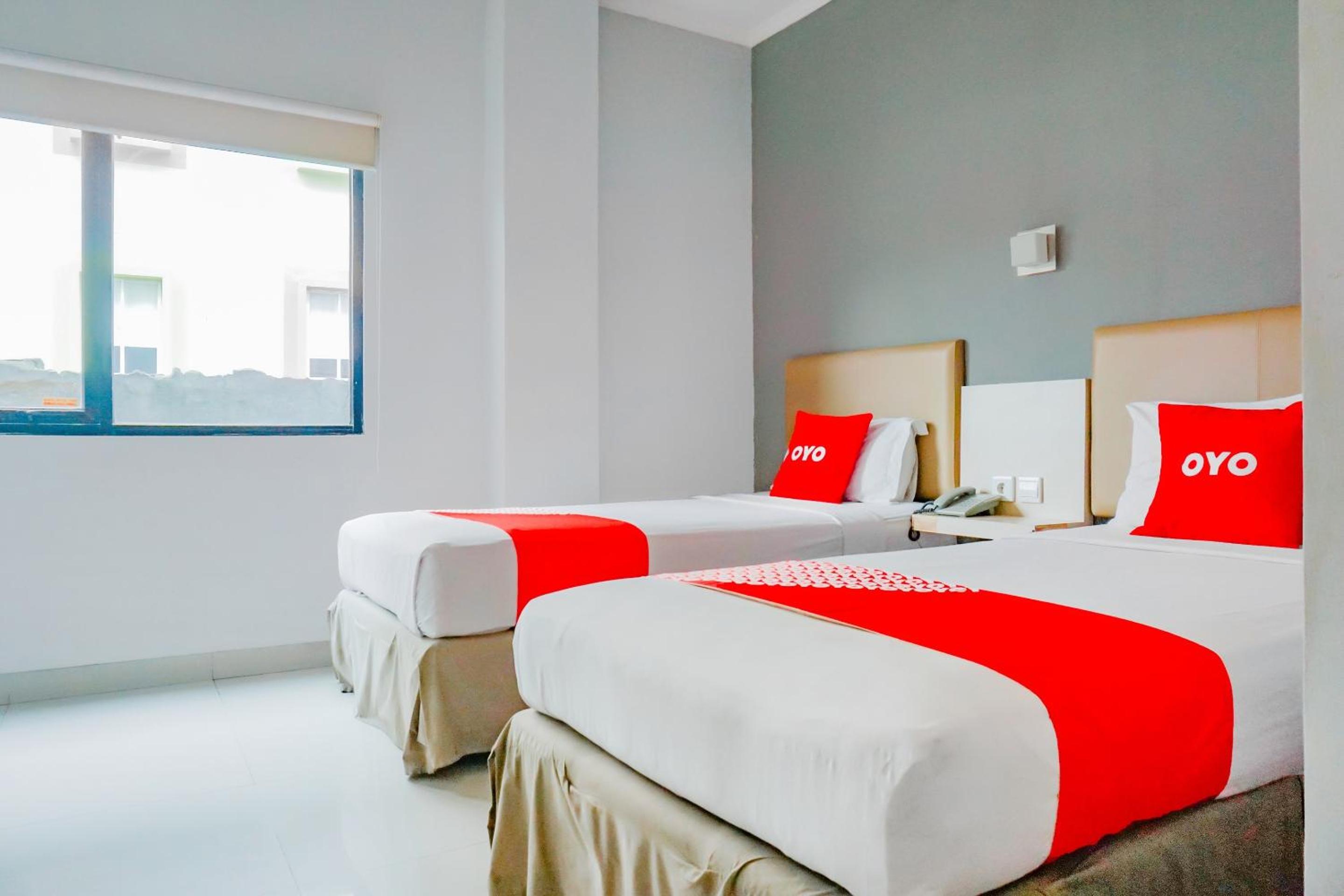 Delxue Twin Room - Photo 1