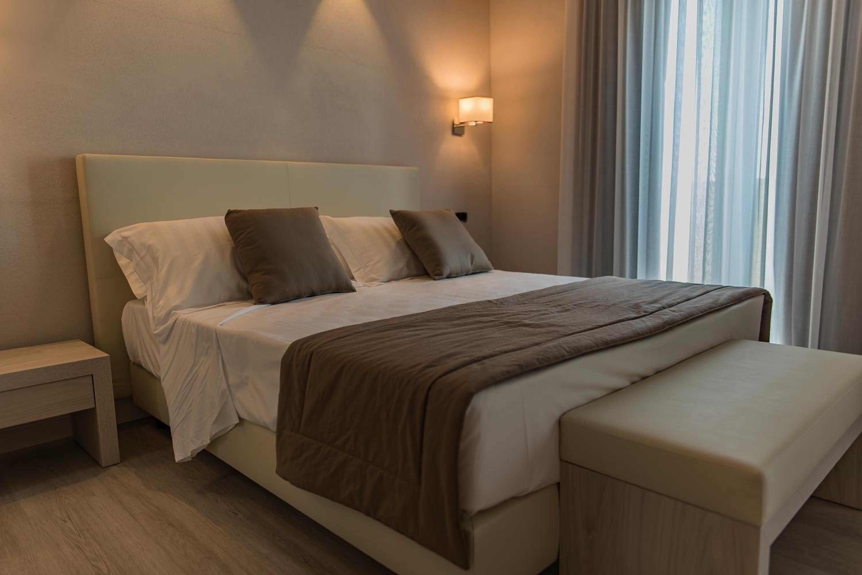 Superior Double Room with Terrace - Photo 8