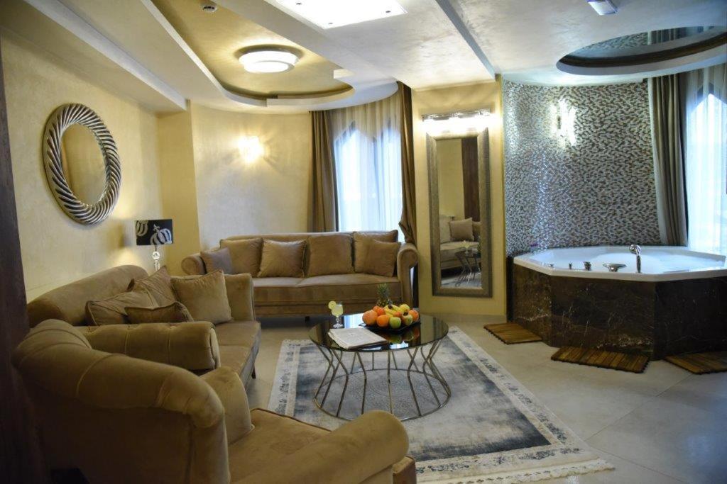 Apartment photo 1