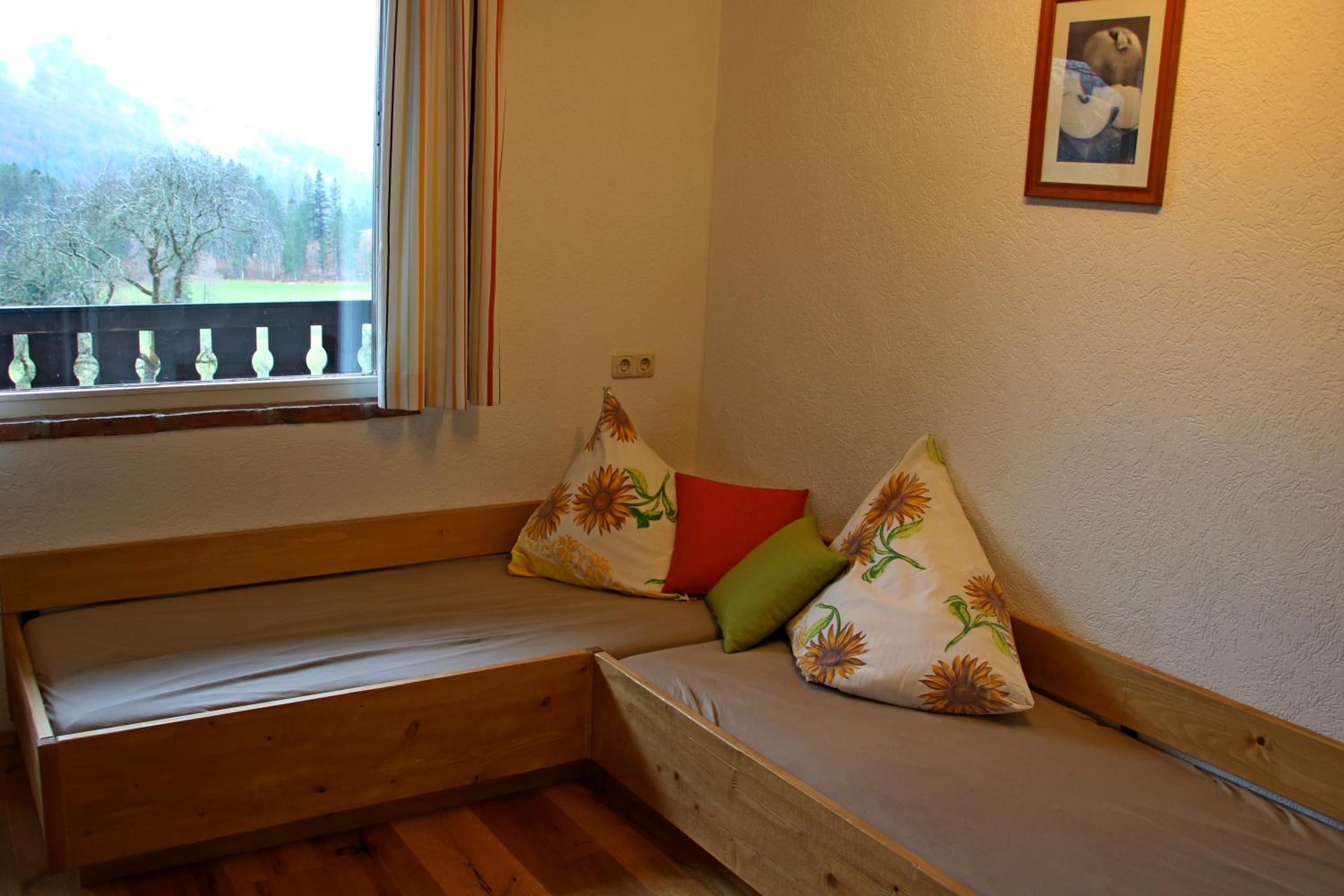 One-Bedroom Apartment photo 3