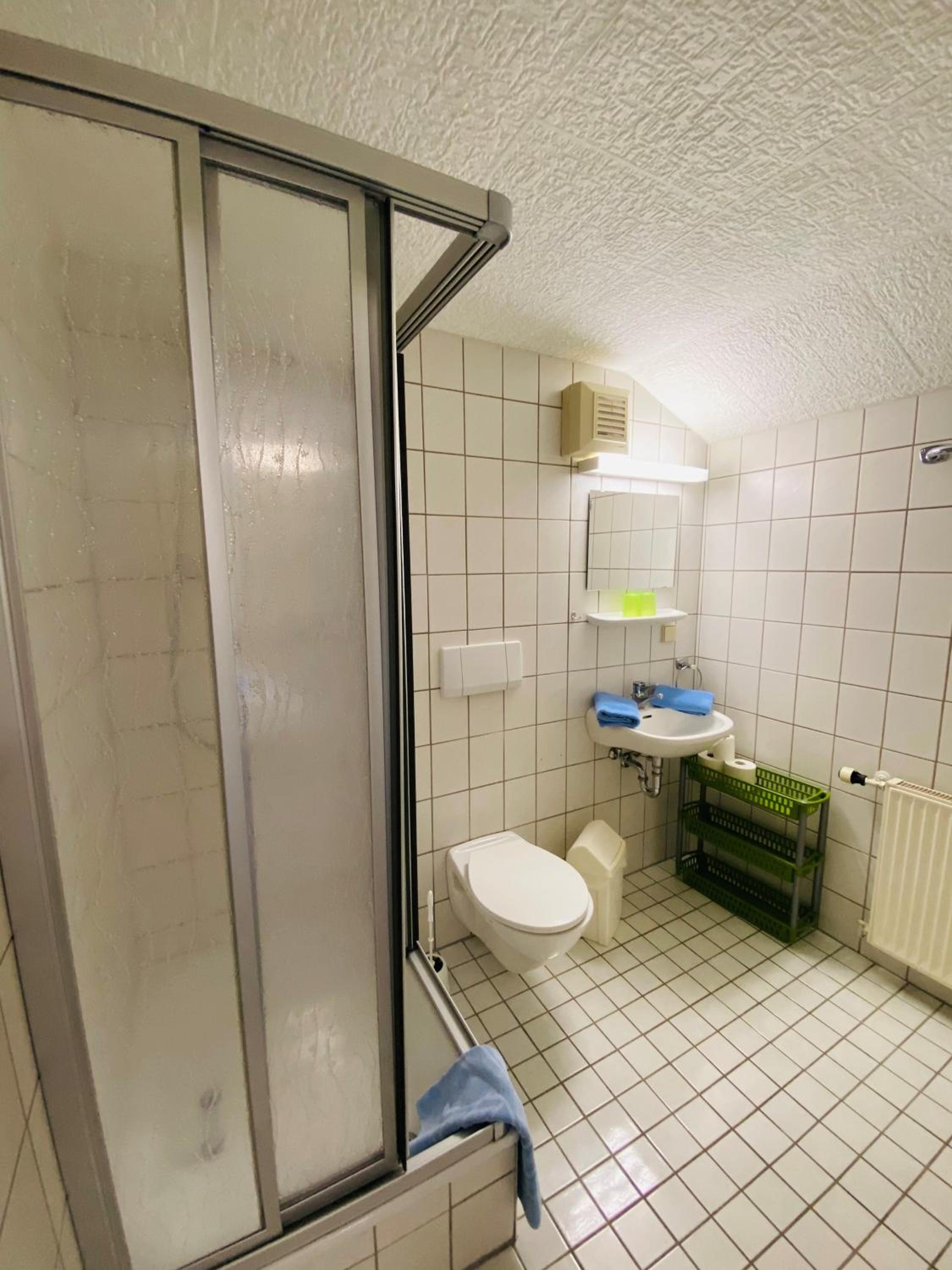 Twin Room with Shower photo 3