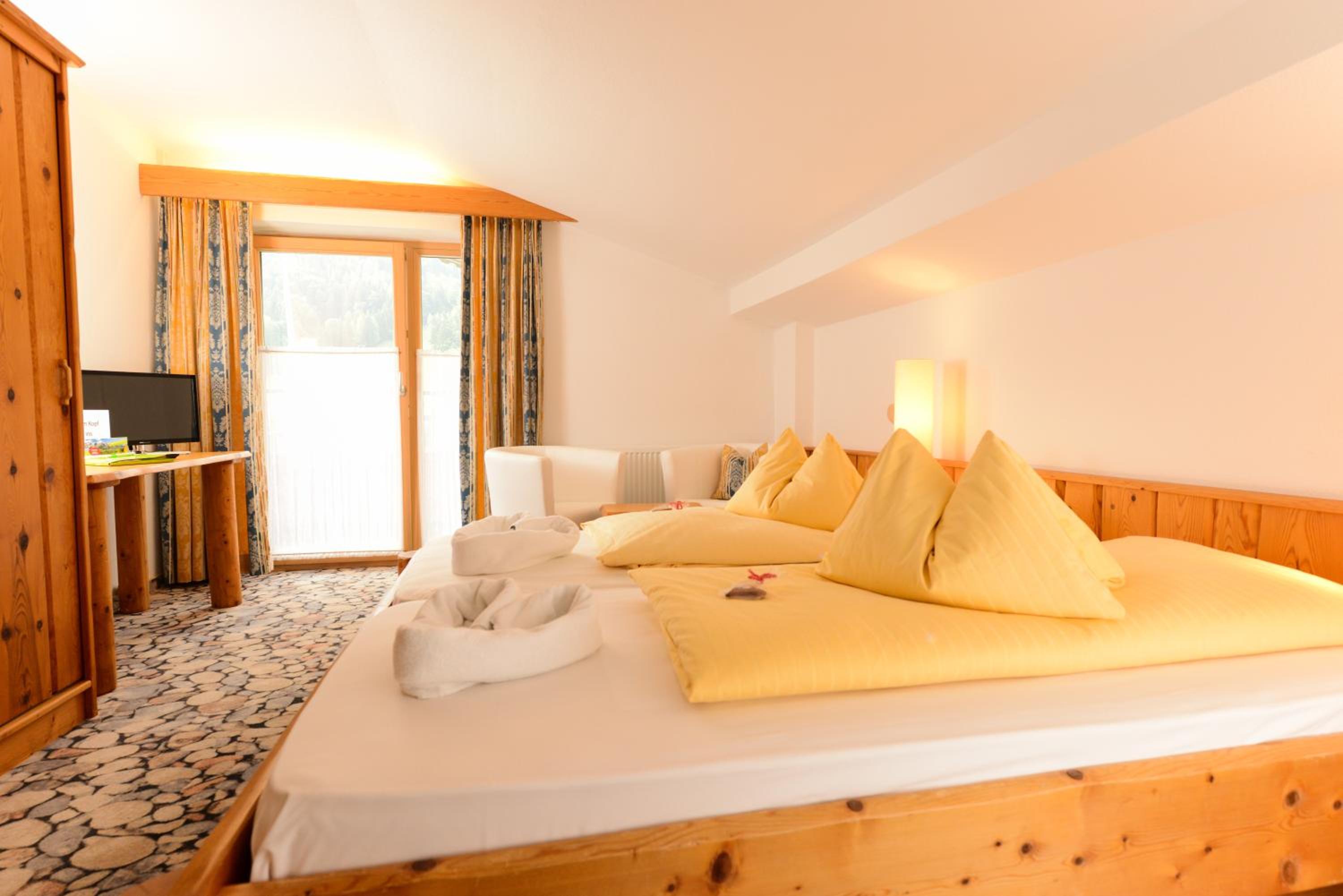 Double Room with Mountain View photo 2