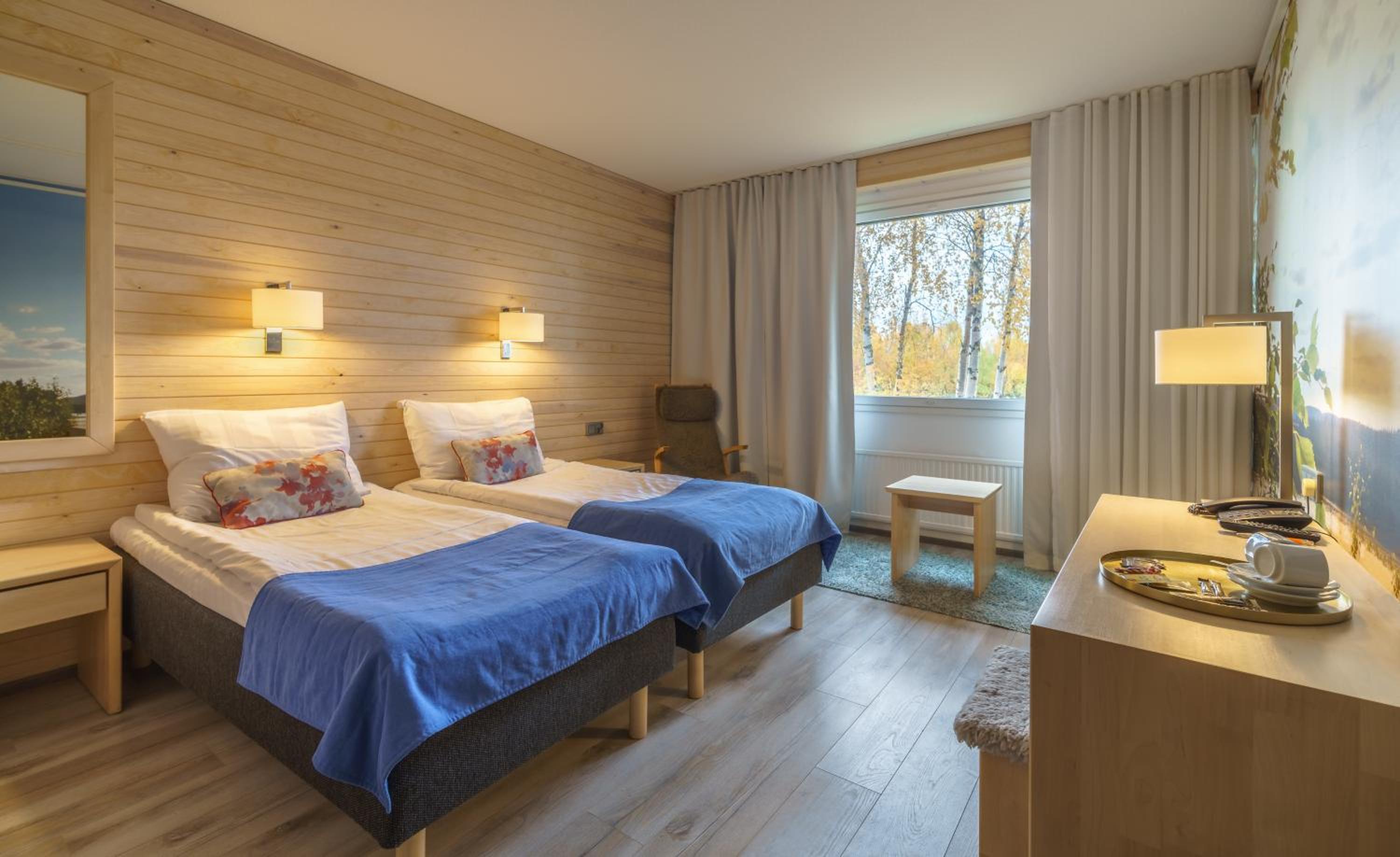 Premium Twin Room - Photo 6