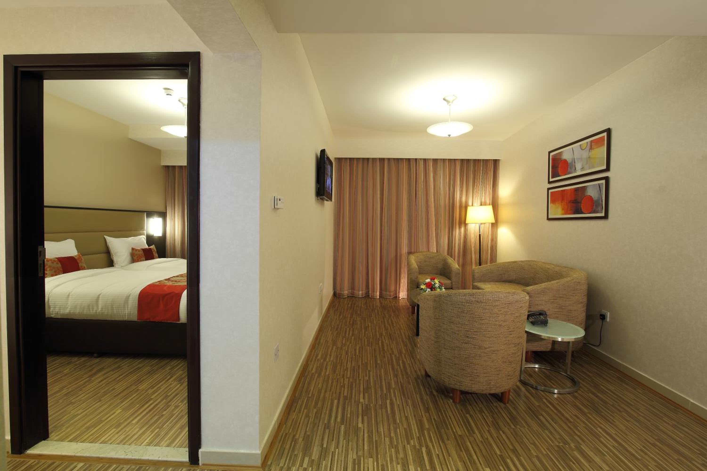 Executive Suite photo 3