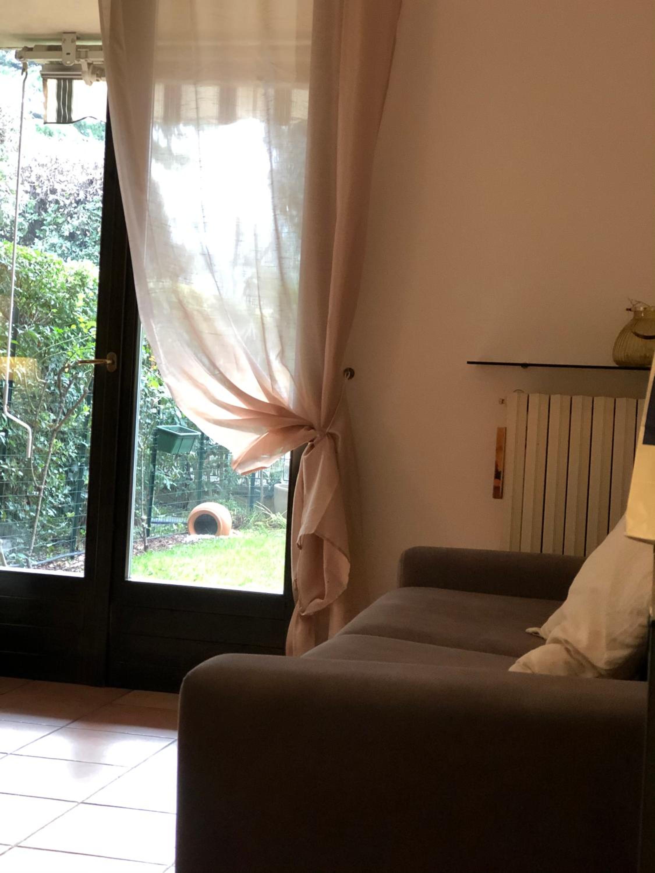One-Bedroom Apartment - Photo 9