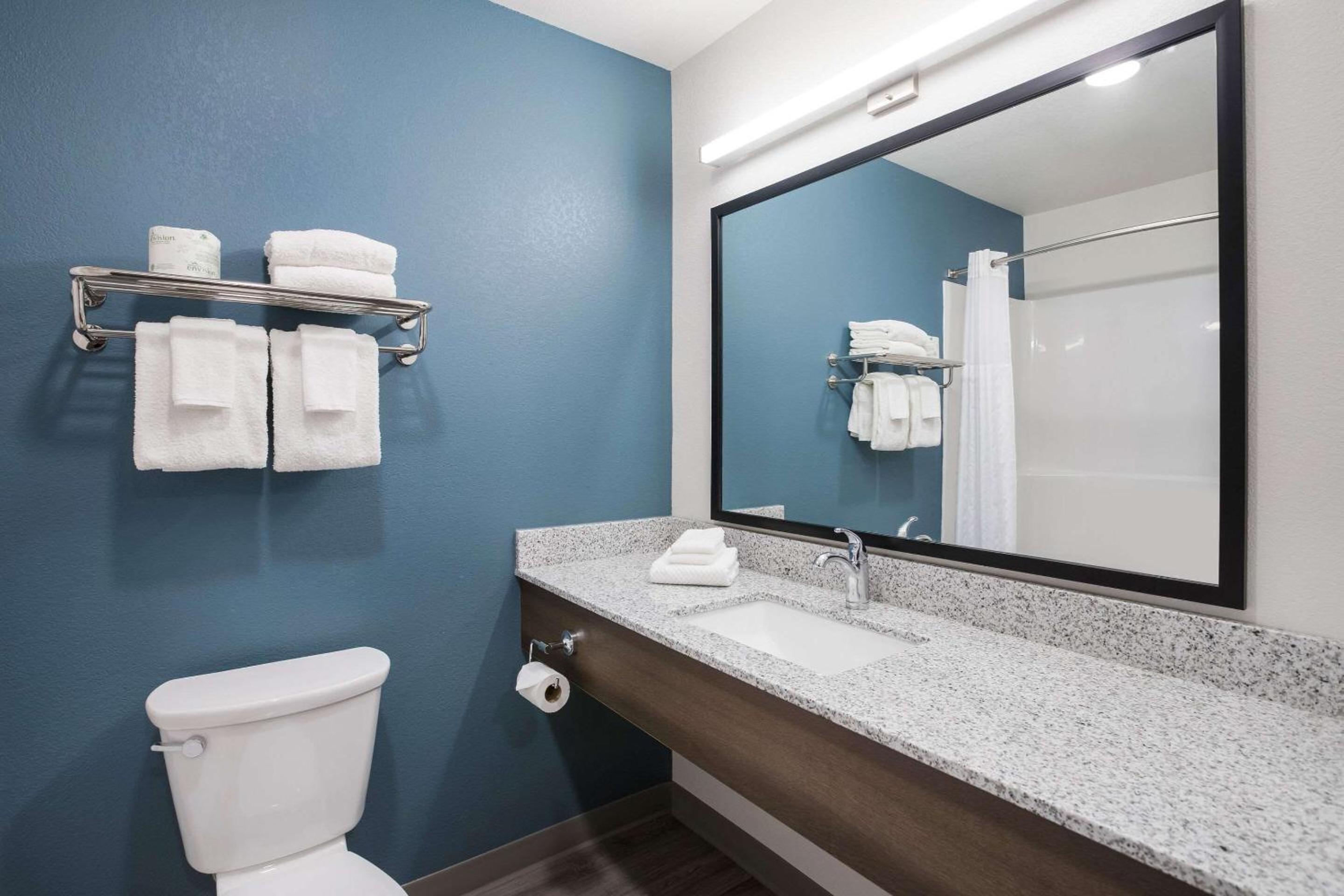 QUEEN SUITE - Photo 5