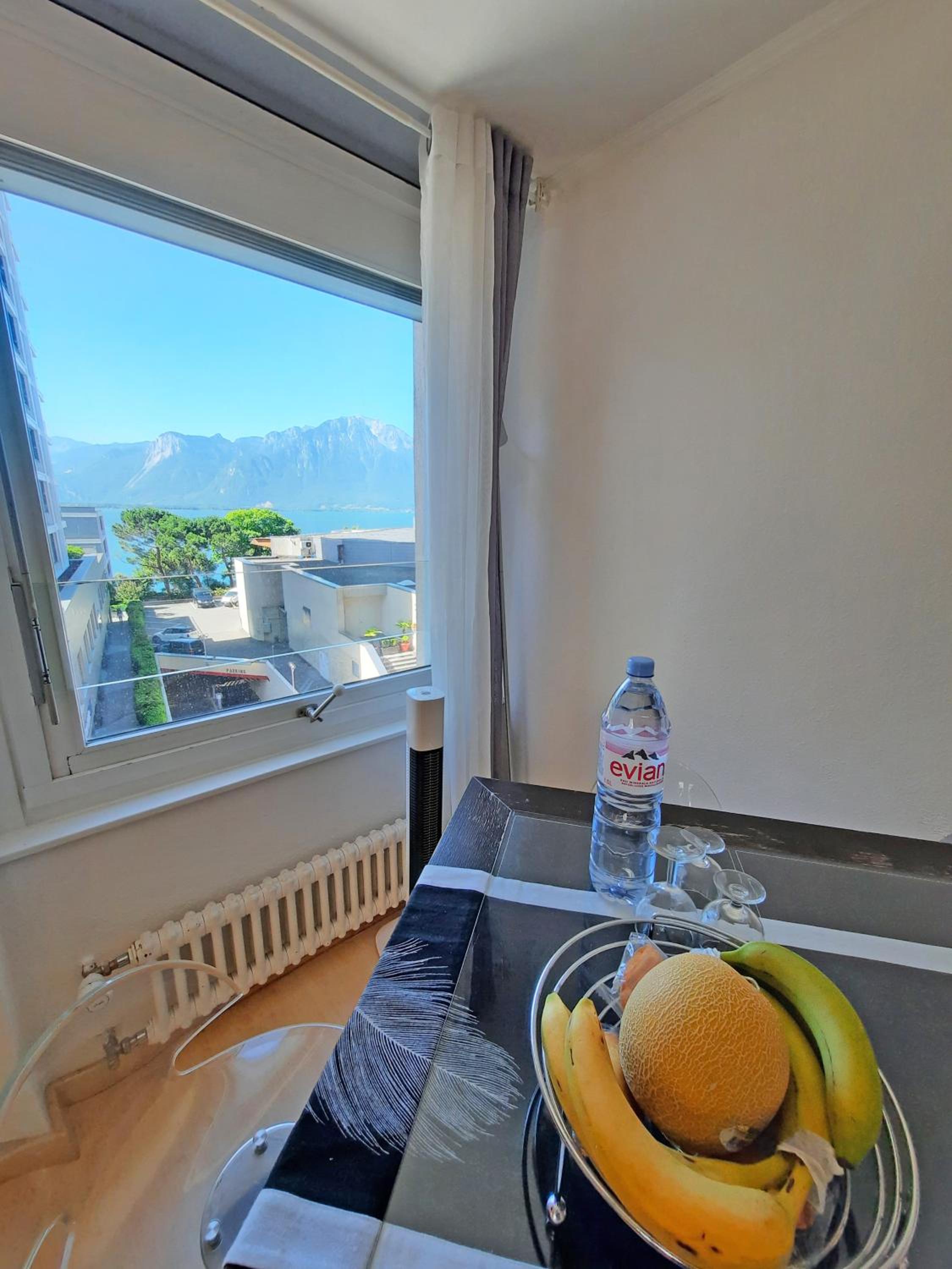 Apartment photo 3