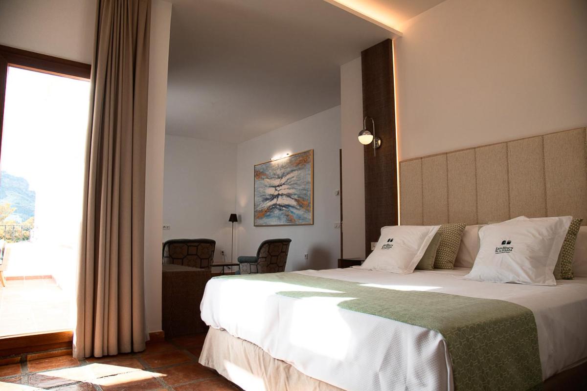 Junior Suite with Terrace photo 2