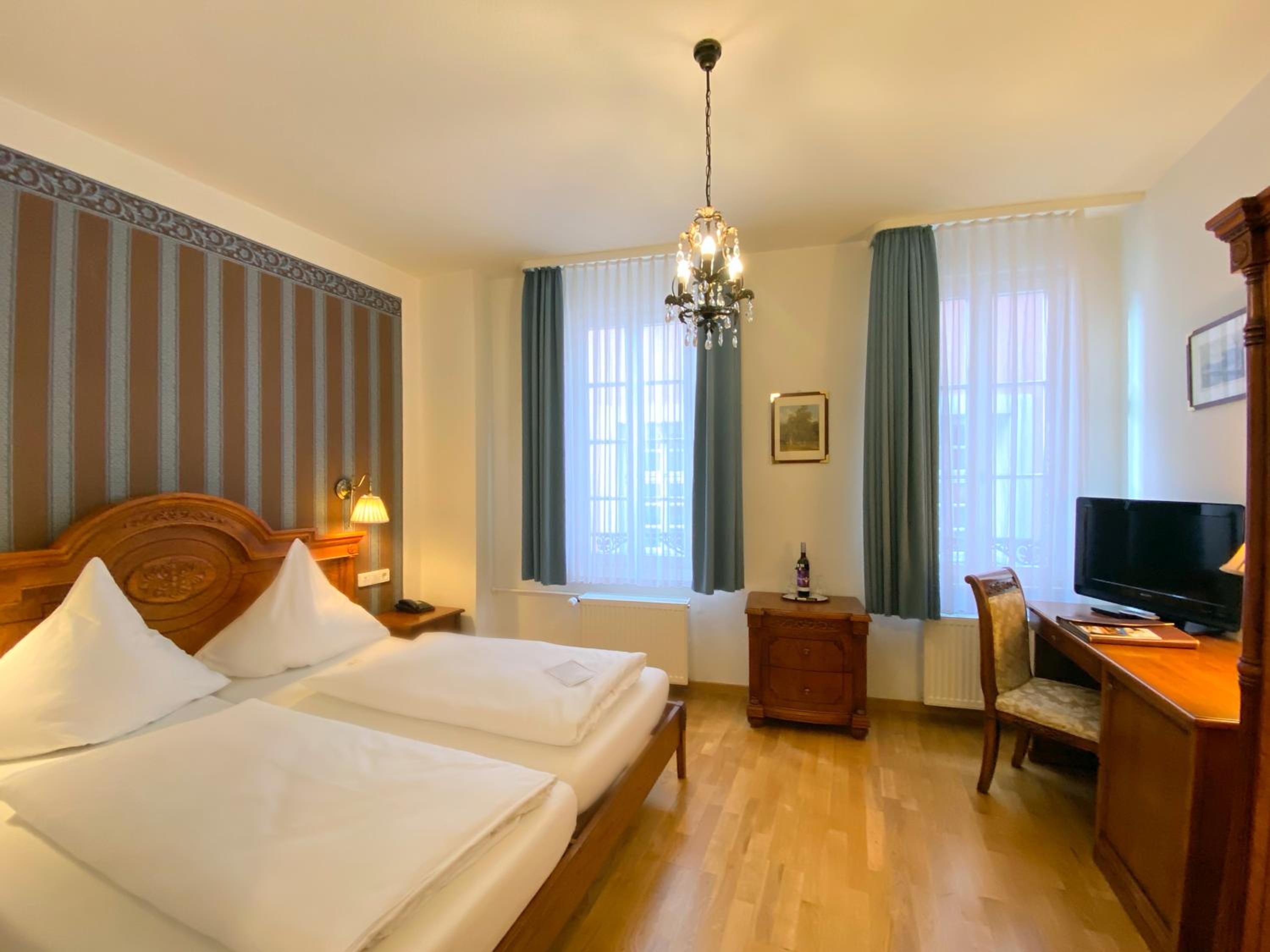 Double Room photo 3