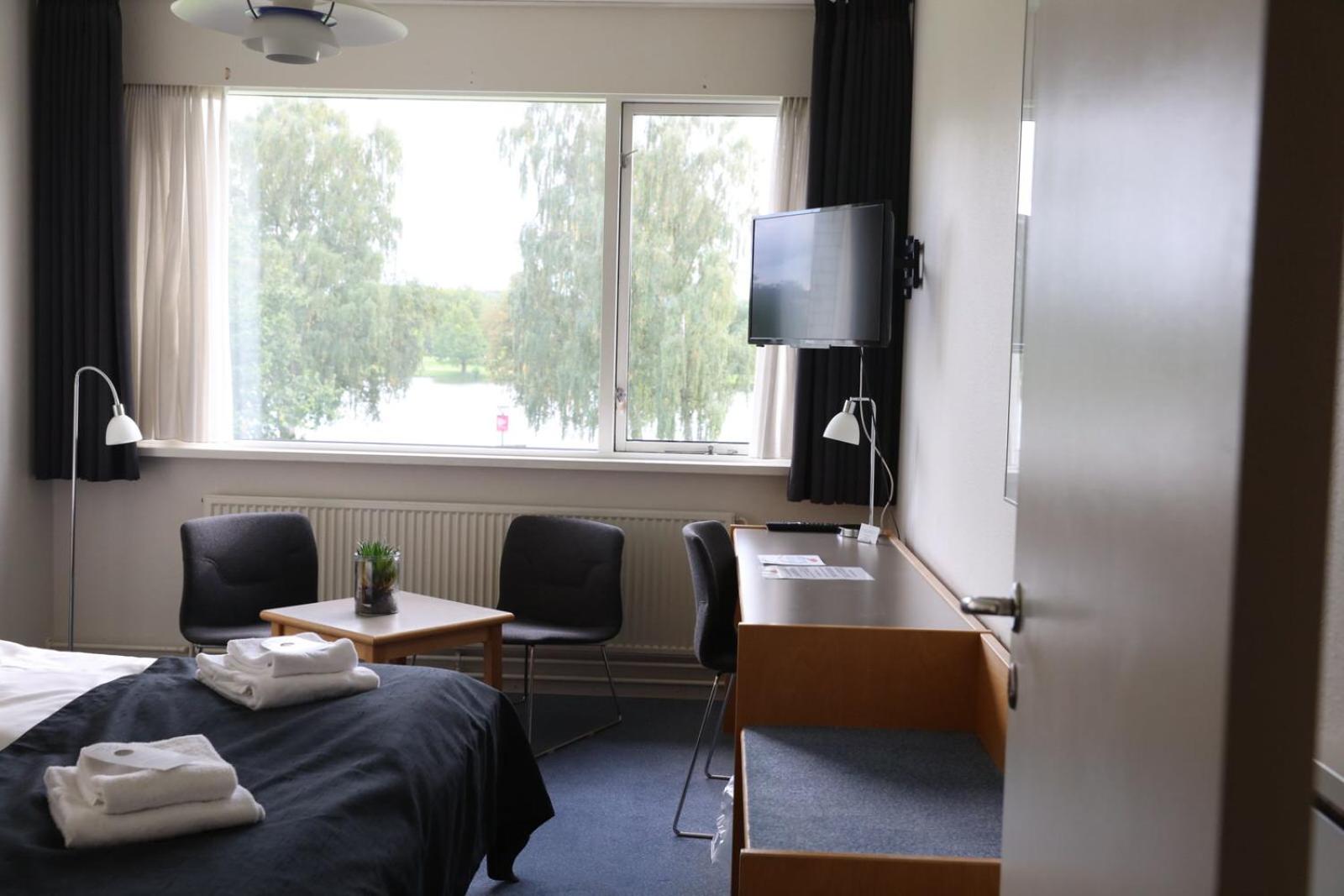Twin Room with View - Photo 5